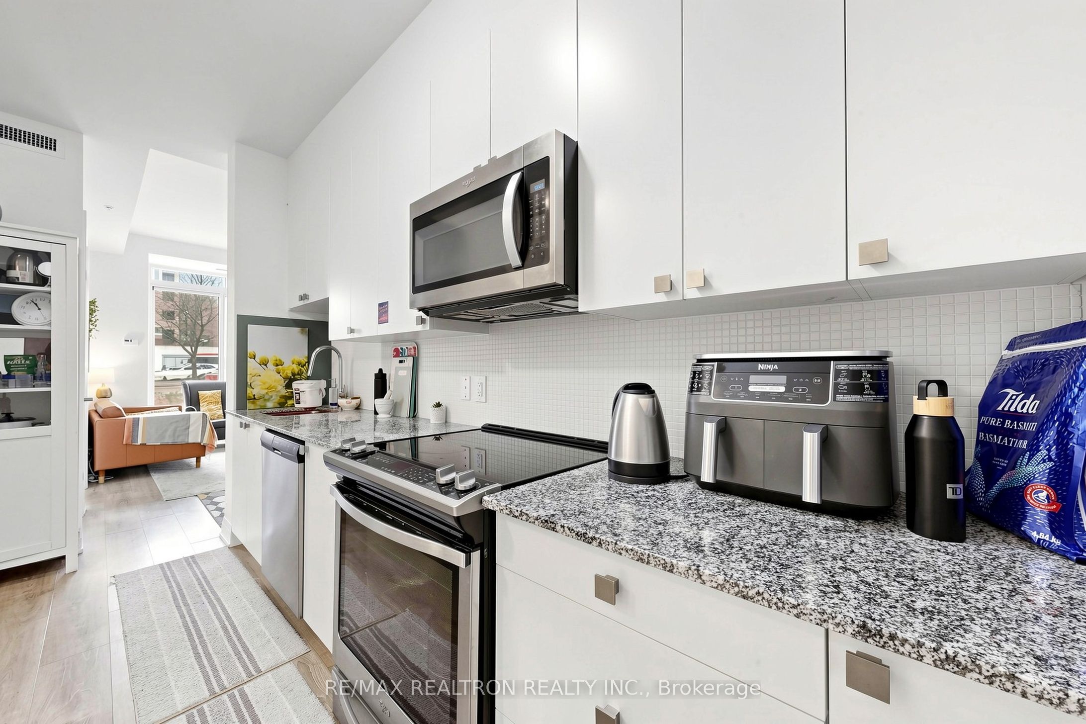 3655 Kingston Road 108 Property Photo 25
