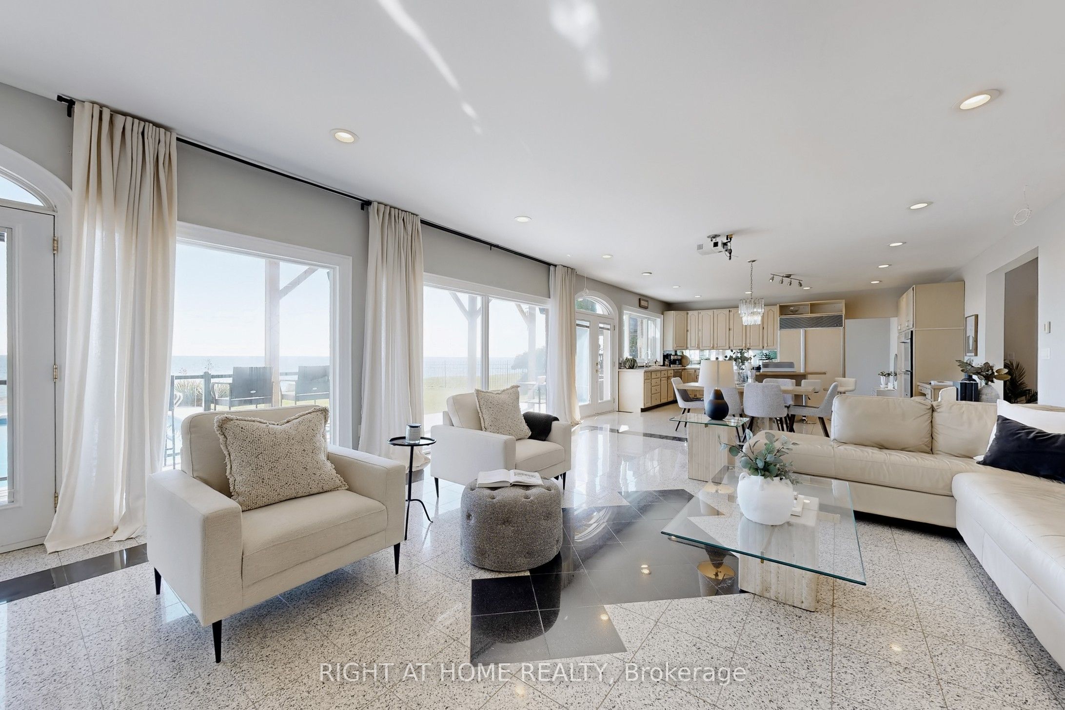 26 Ontoro Boulevard Property Photo 15