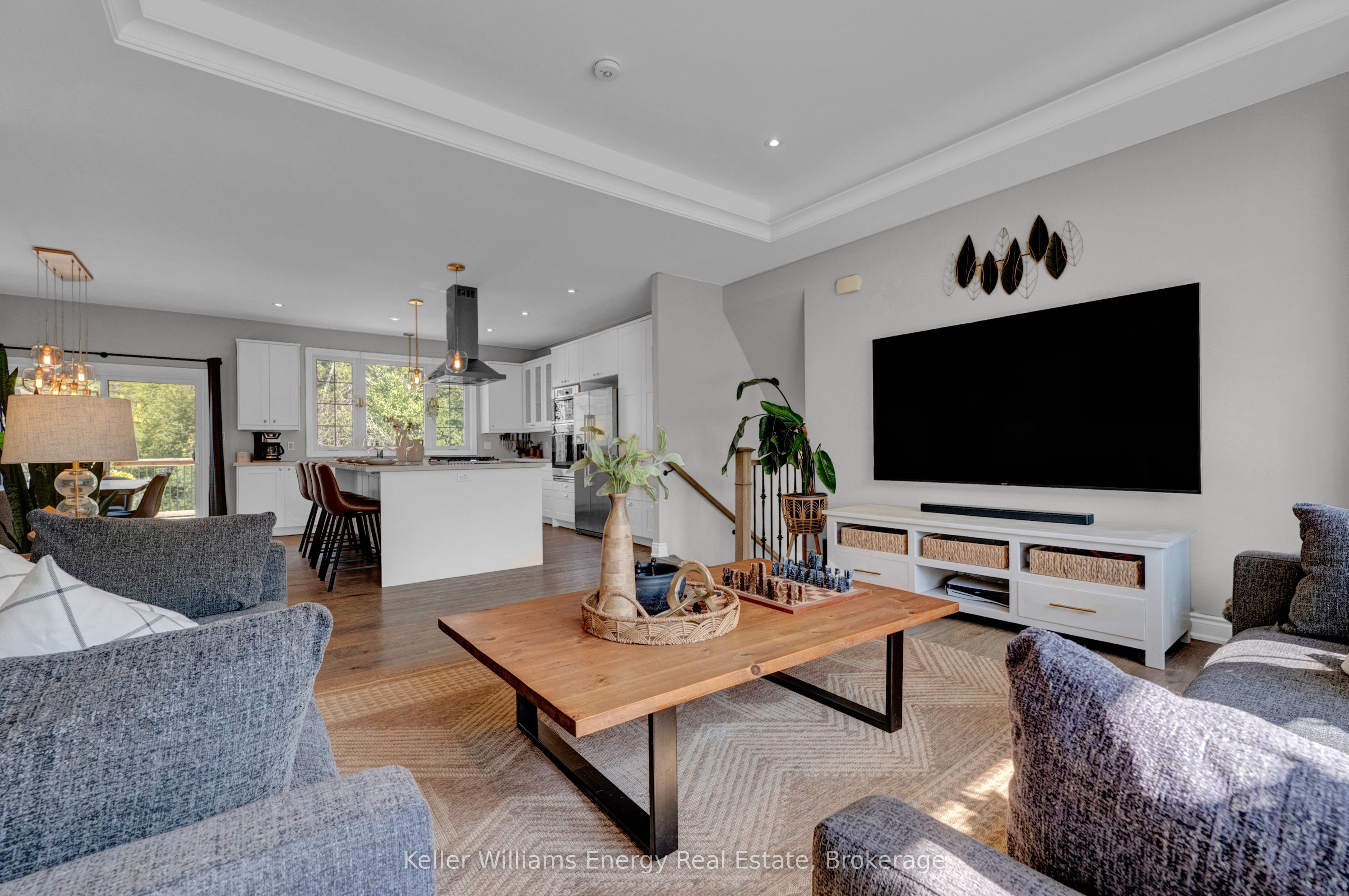 29 Waldweg Drive Property Photo 11