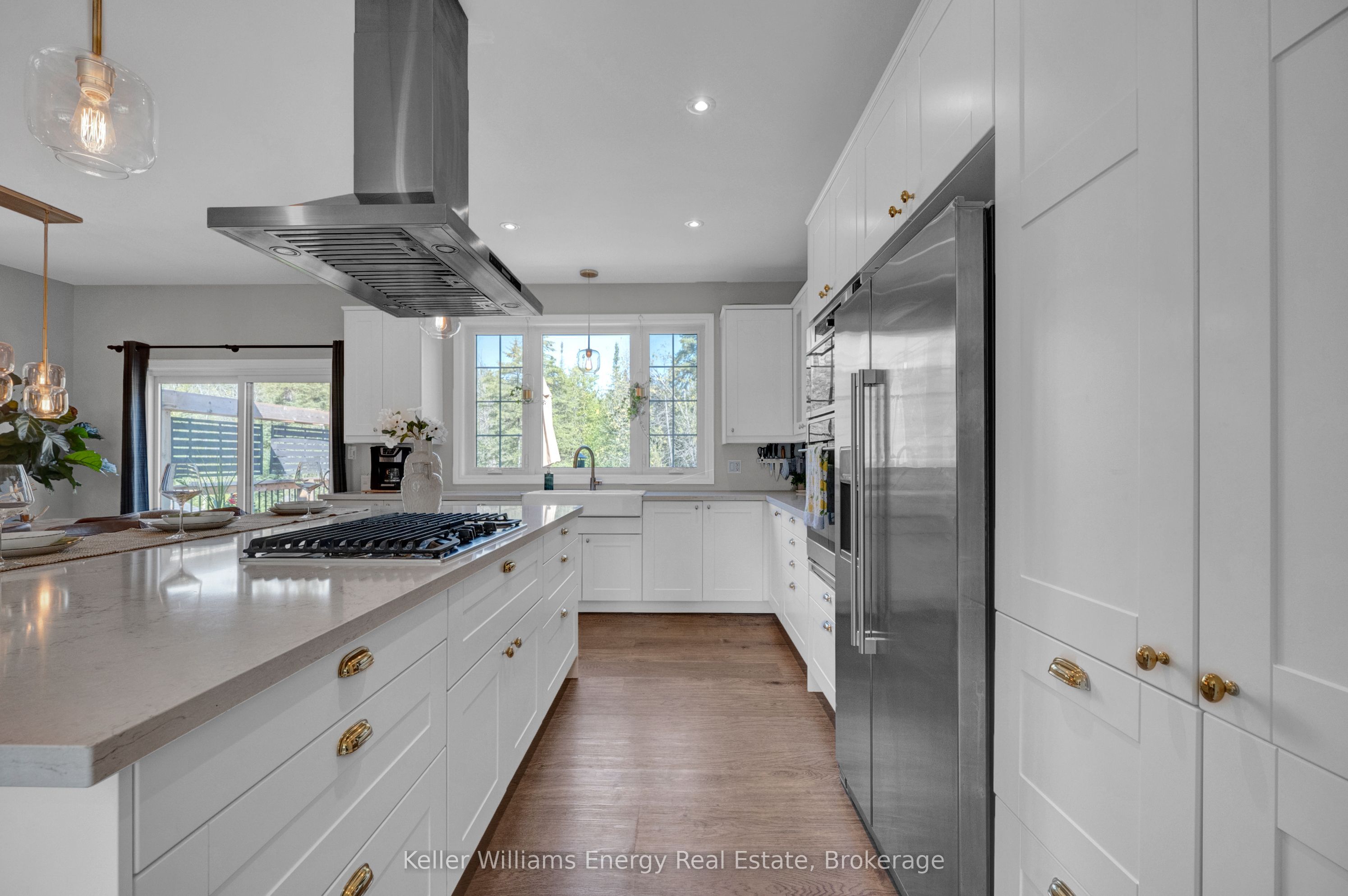 29 Waldweg Drive Property Photo 16