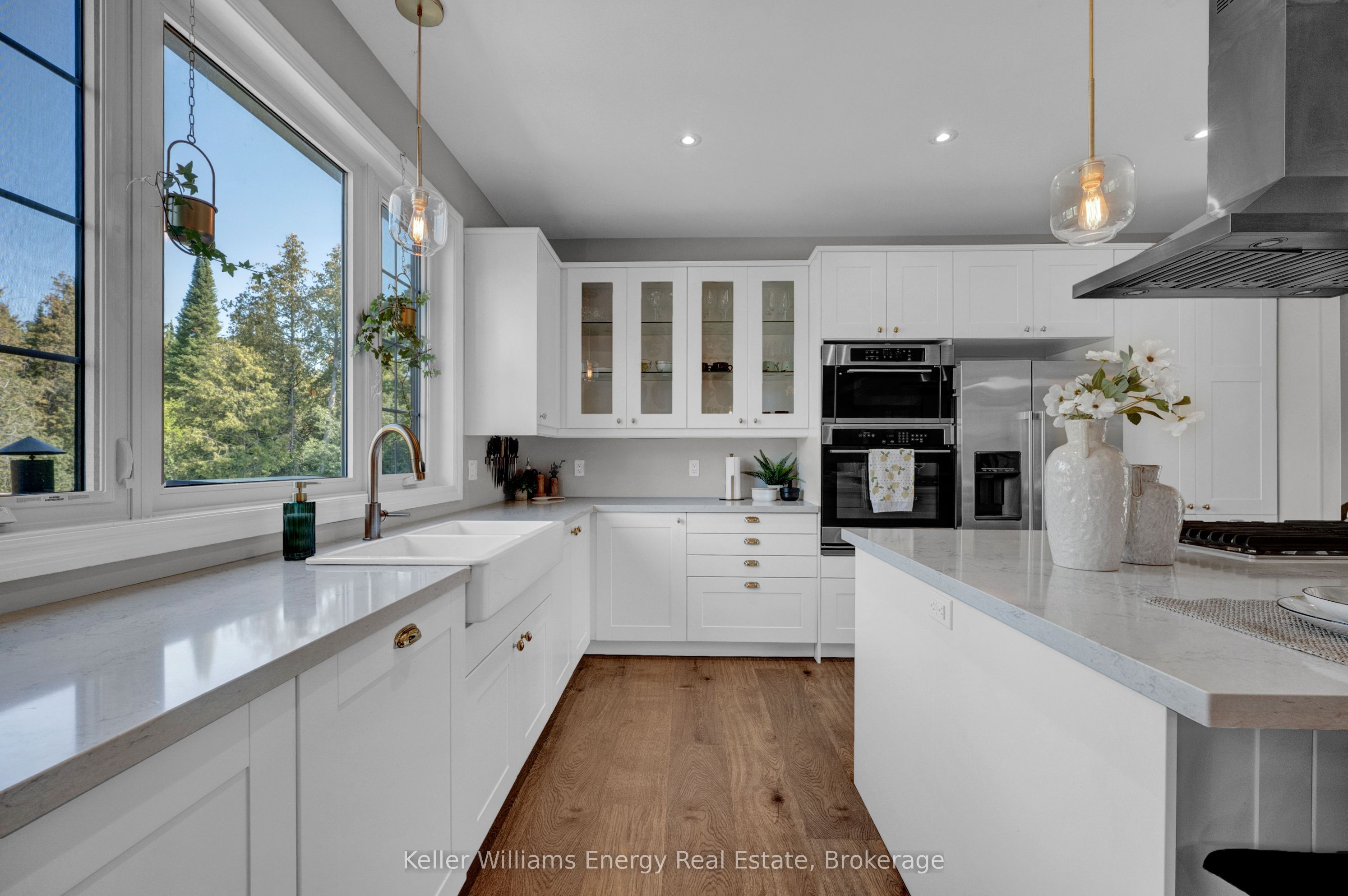 29 Waldweg Drive Property Photo 19