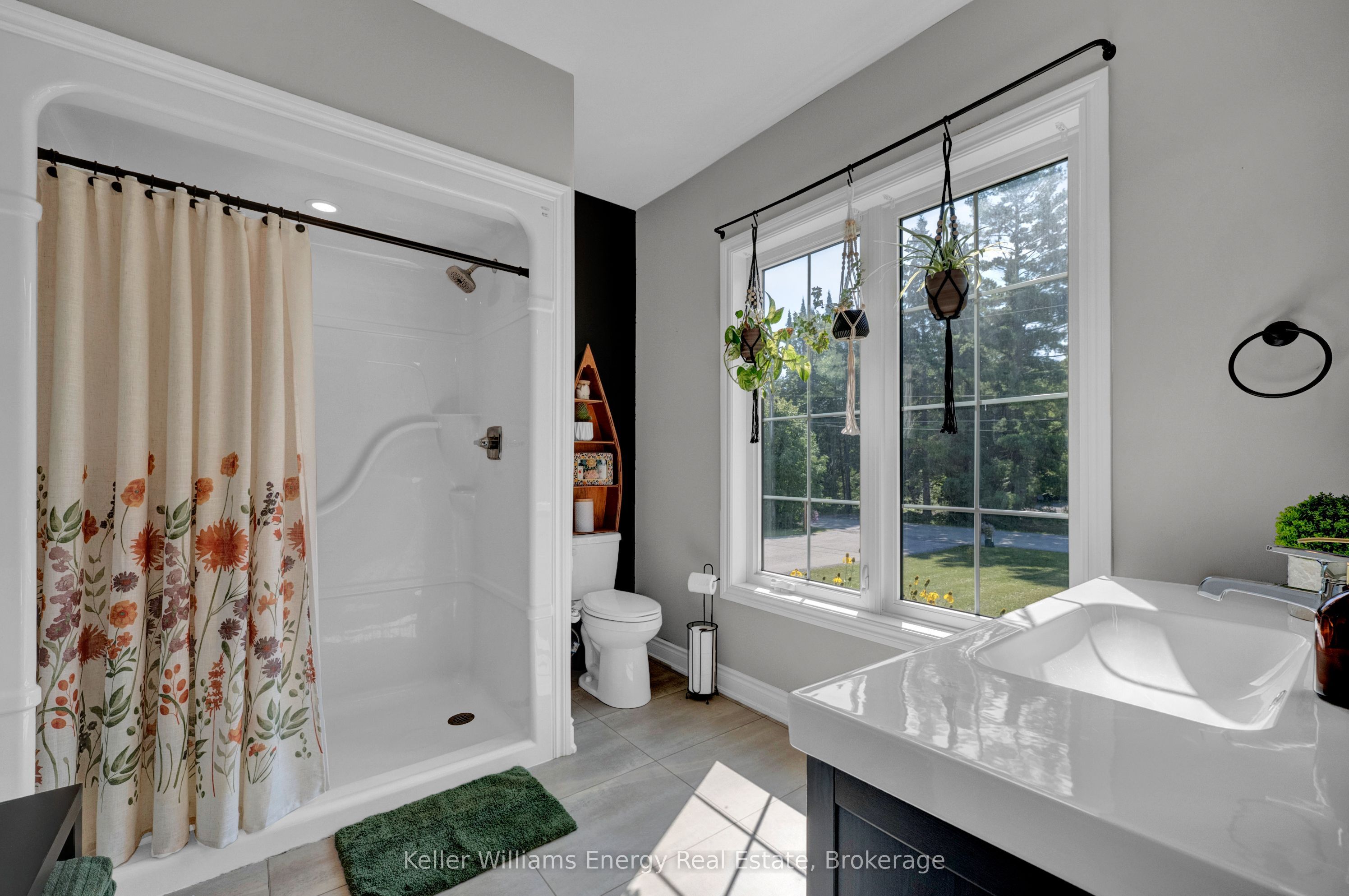 29 Waldweg Drive Property Photo 29