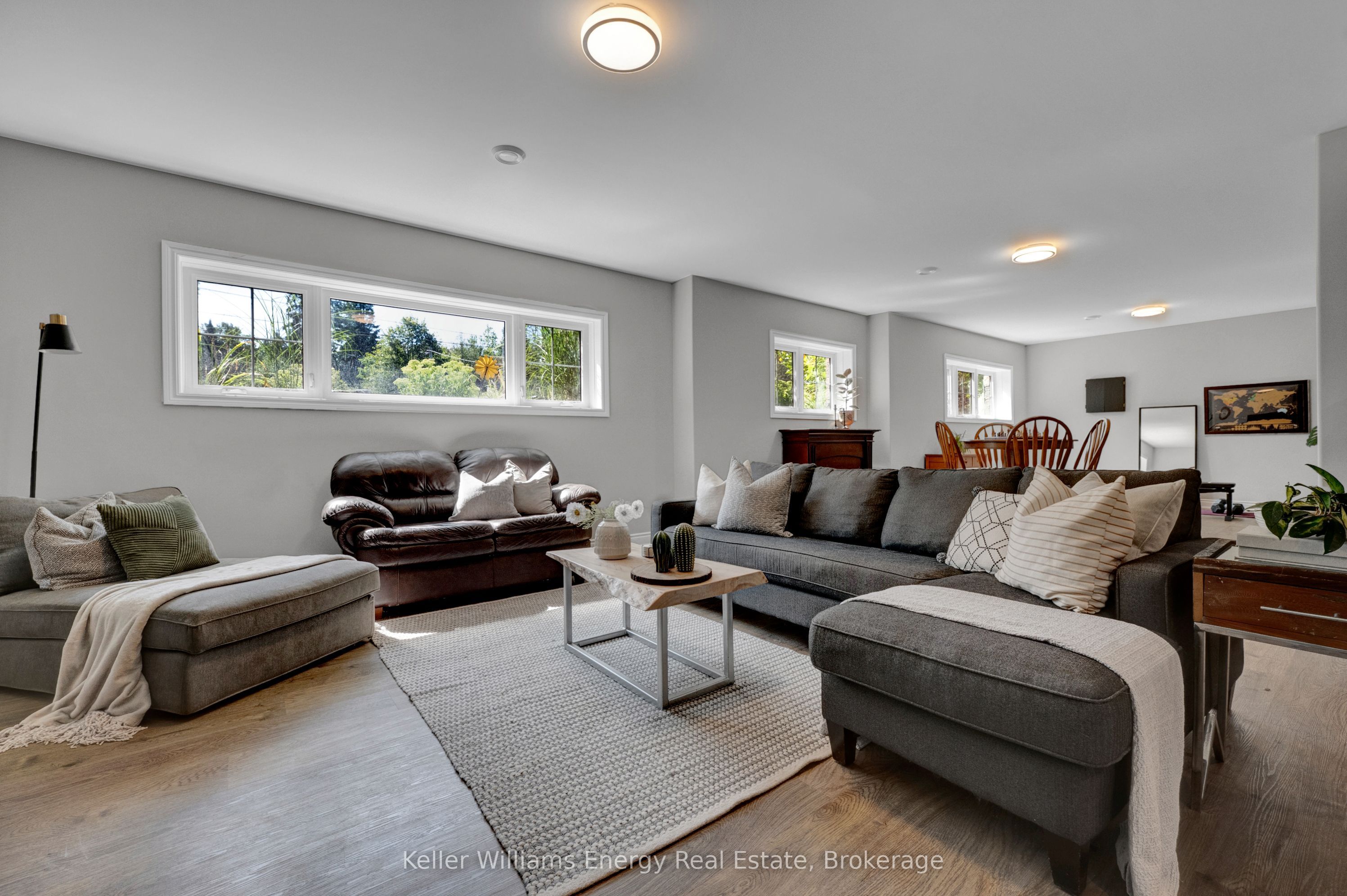 29 Waldweg Drive Property Photo 34
