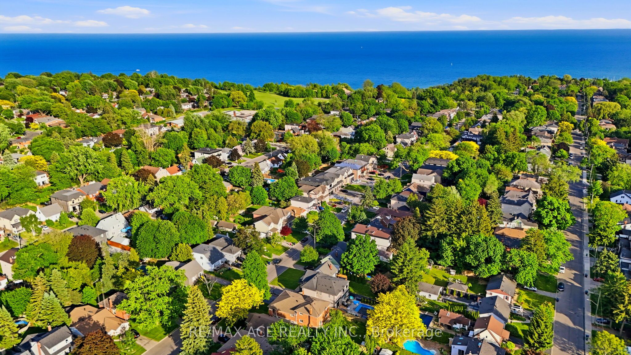 61 Harewood Avenue Property Photo 49