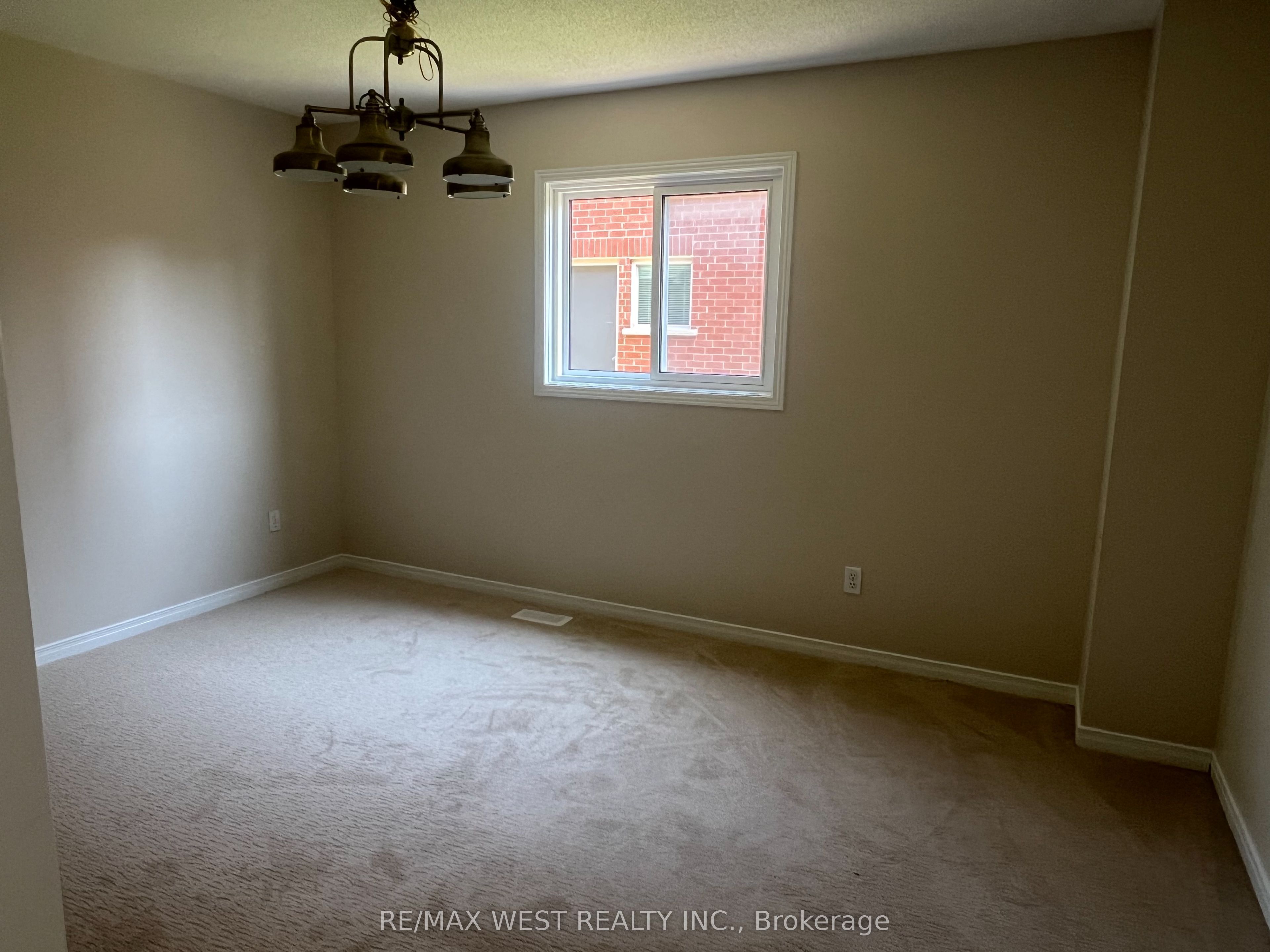 60 Furrow Drive Property Photo 7