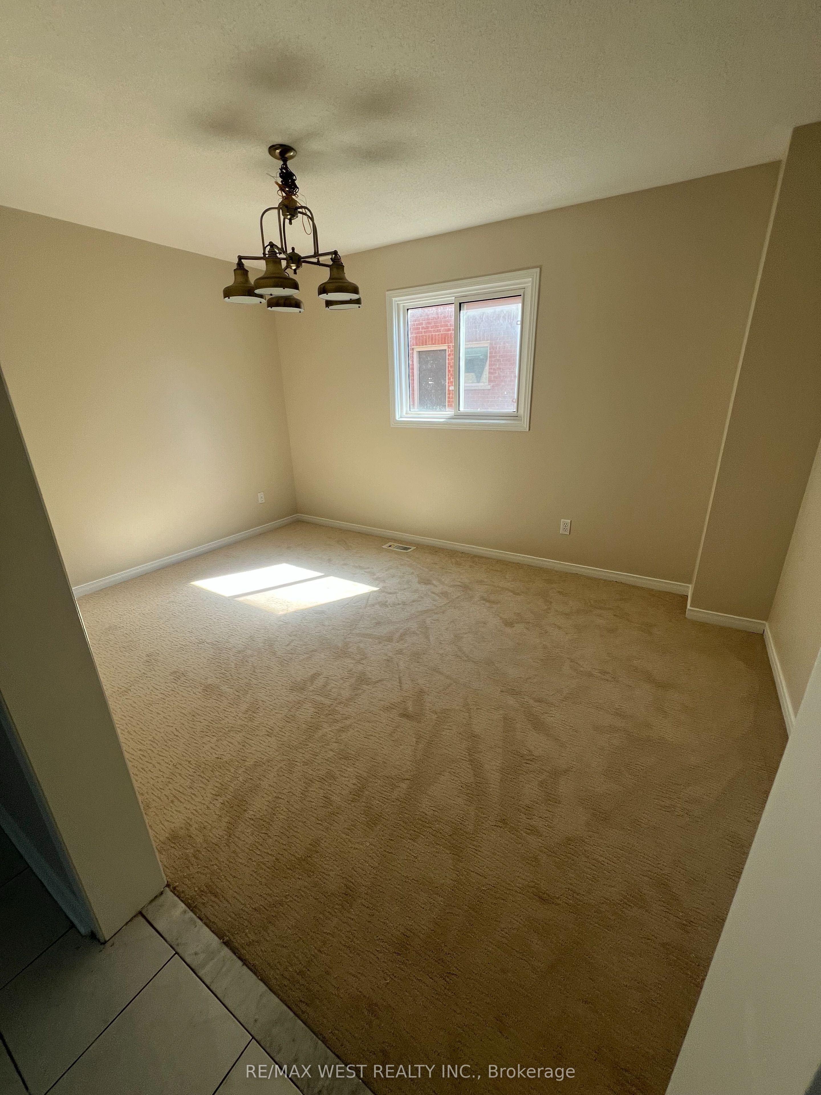 60 Furrow Drive Property Photo 8