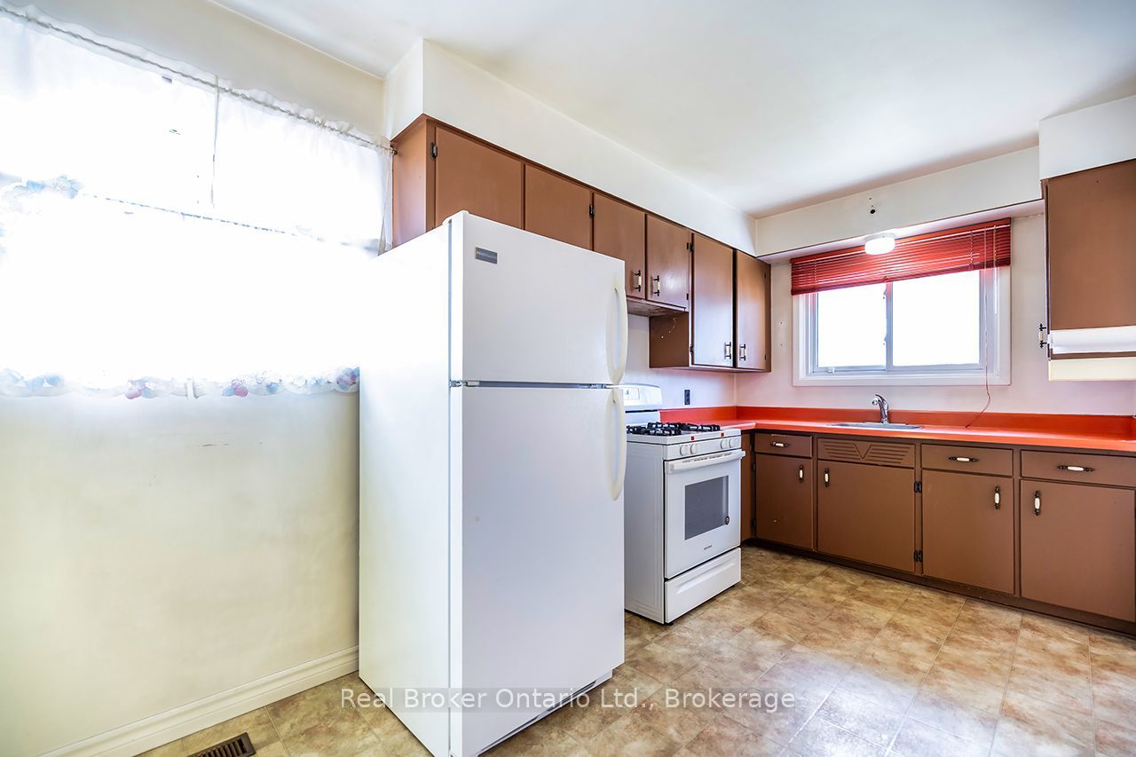 125 Baldwin Street Property Photo 6