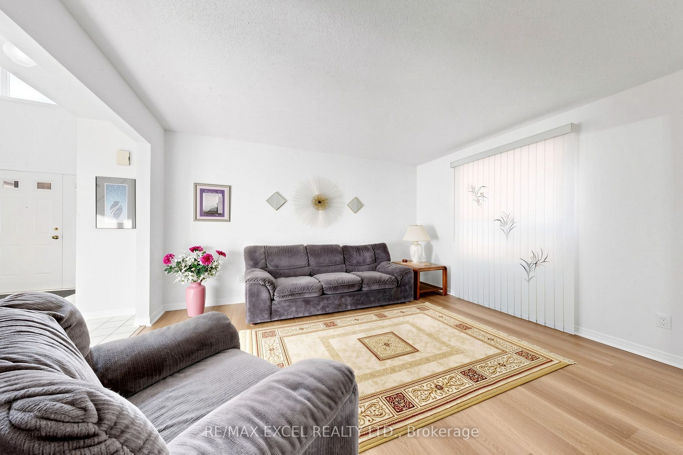 33 Wharton Square Property Photo 8