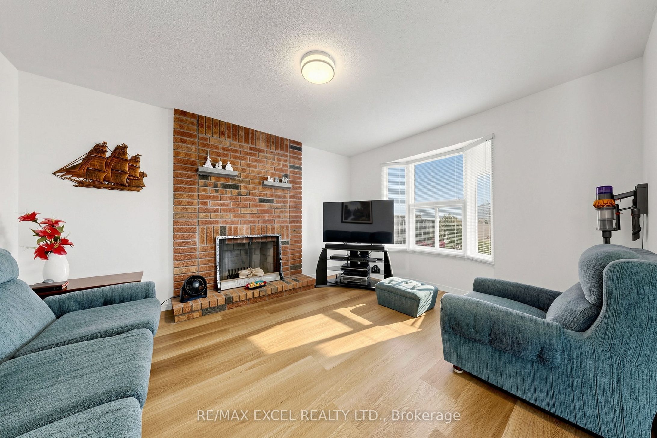 33 Wharton Square Property Photo 15