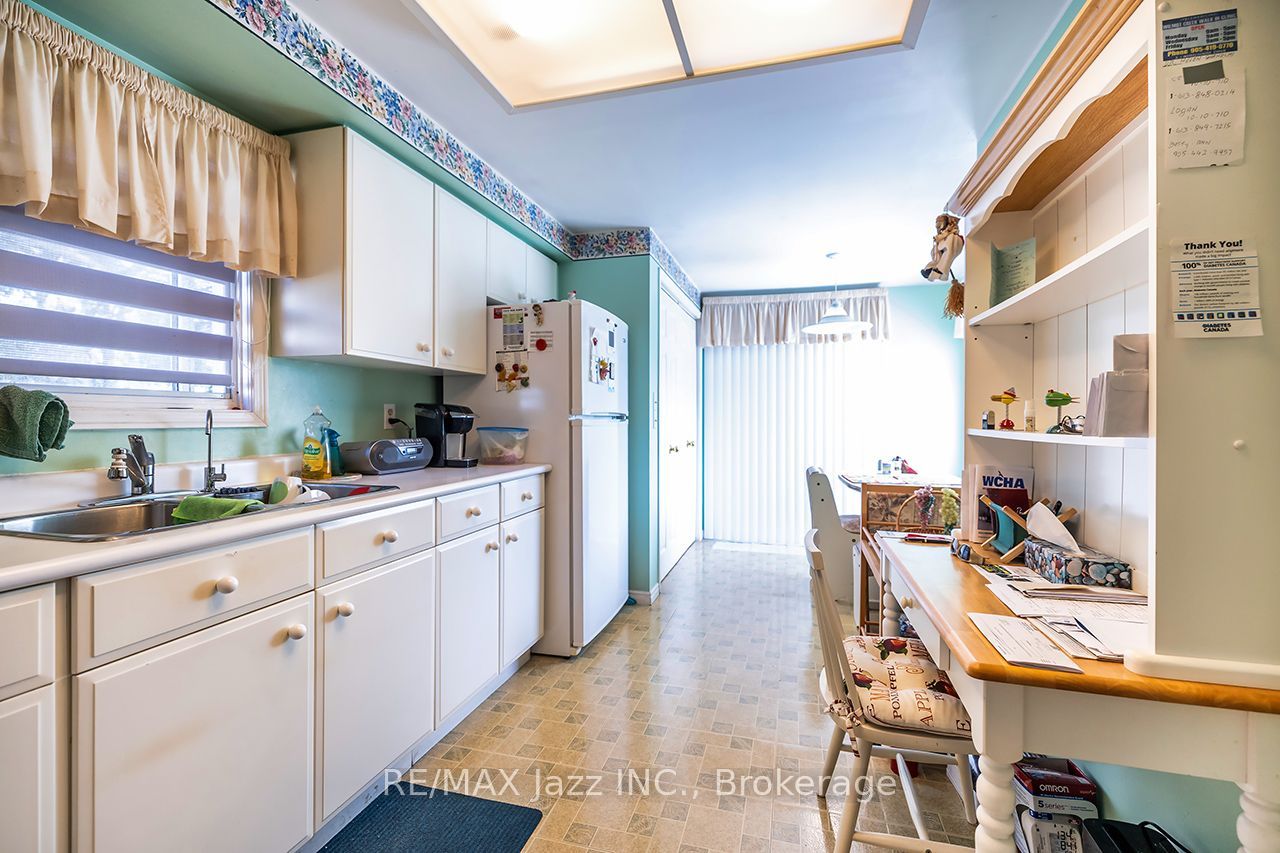 5 King Court Property Photo 12