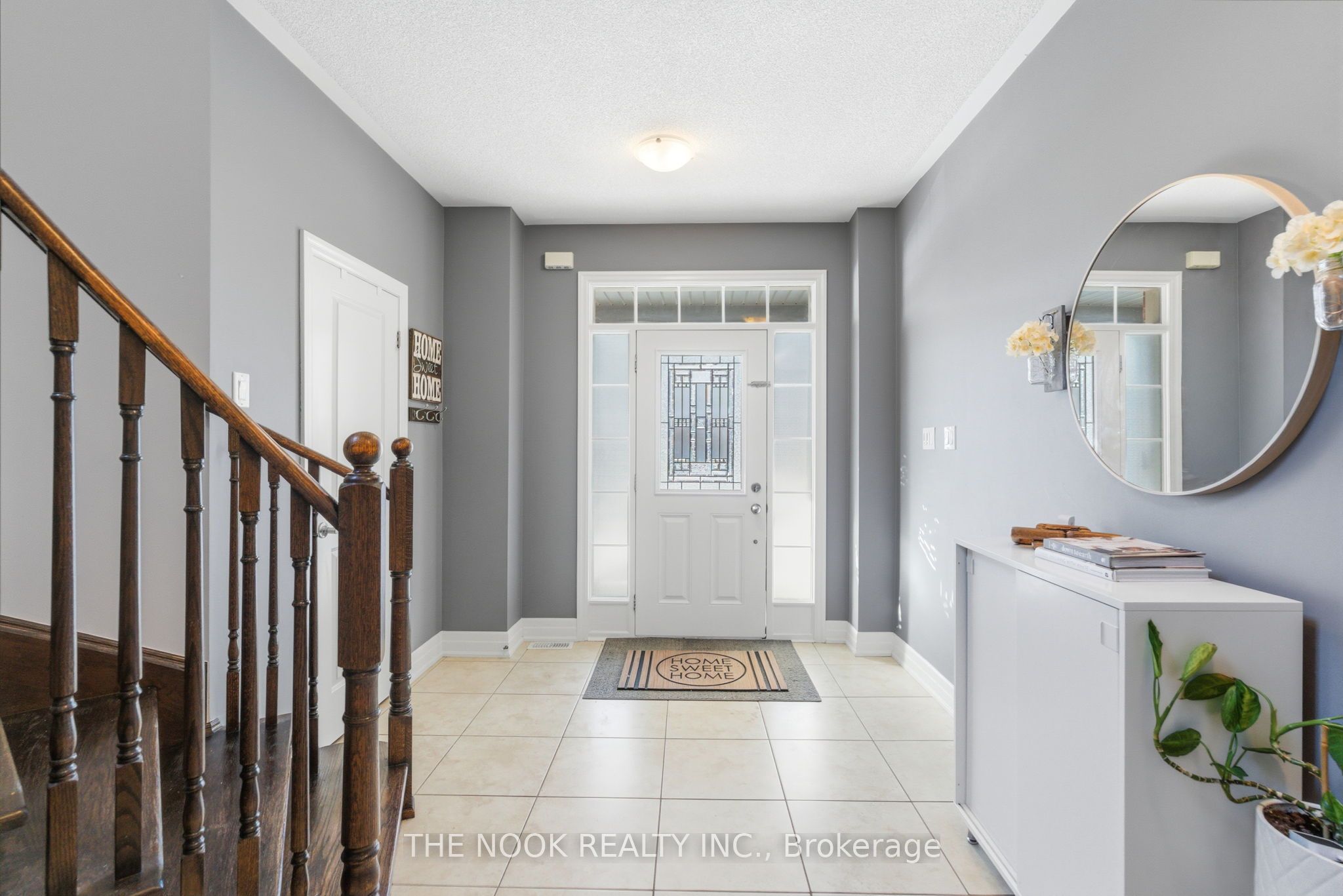 2507 Standardbred Drive Property Photo 3
