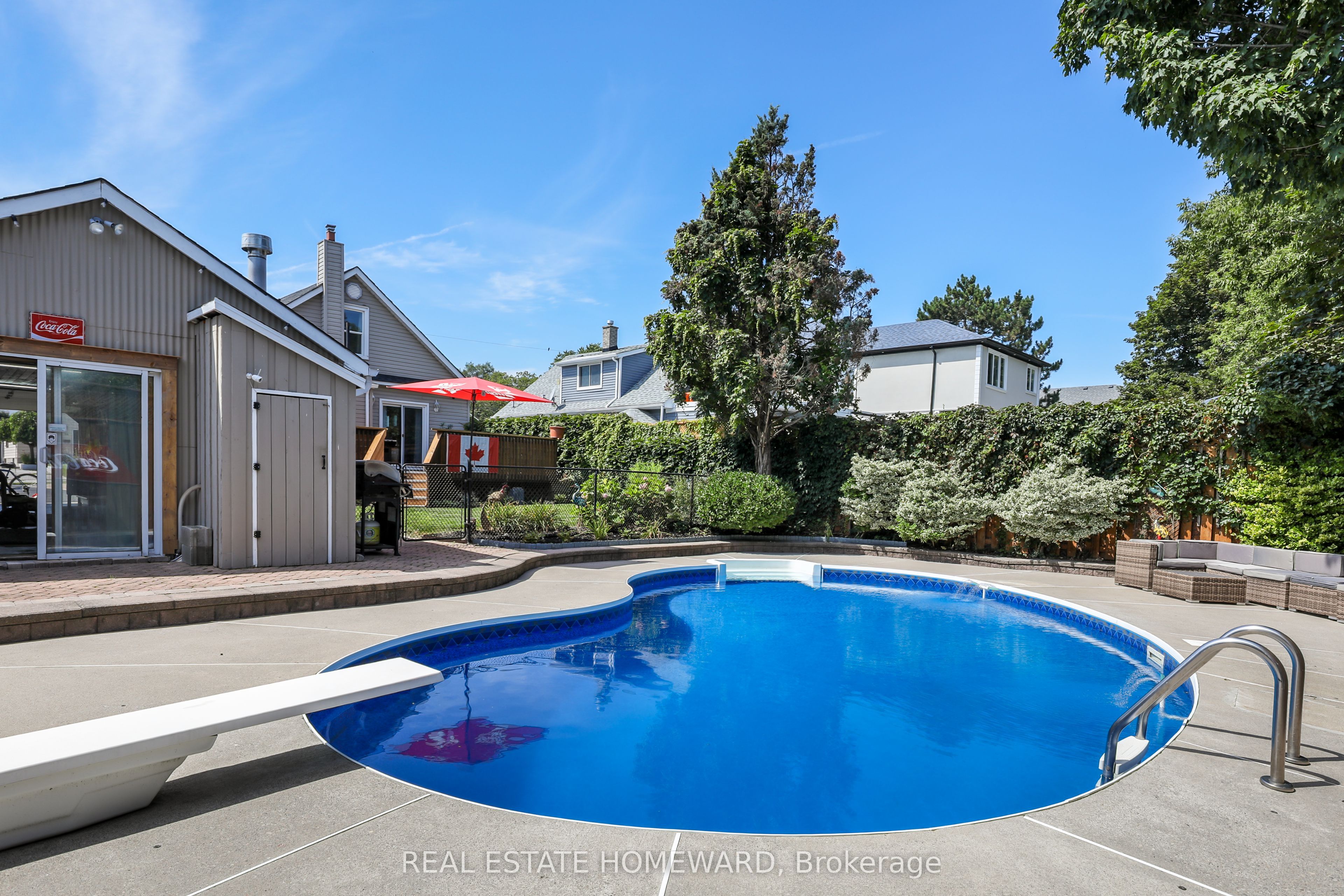 113 Gibbons Street Property Photo 8