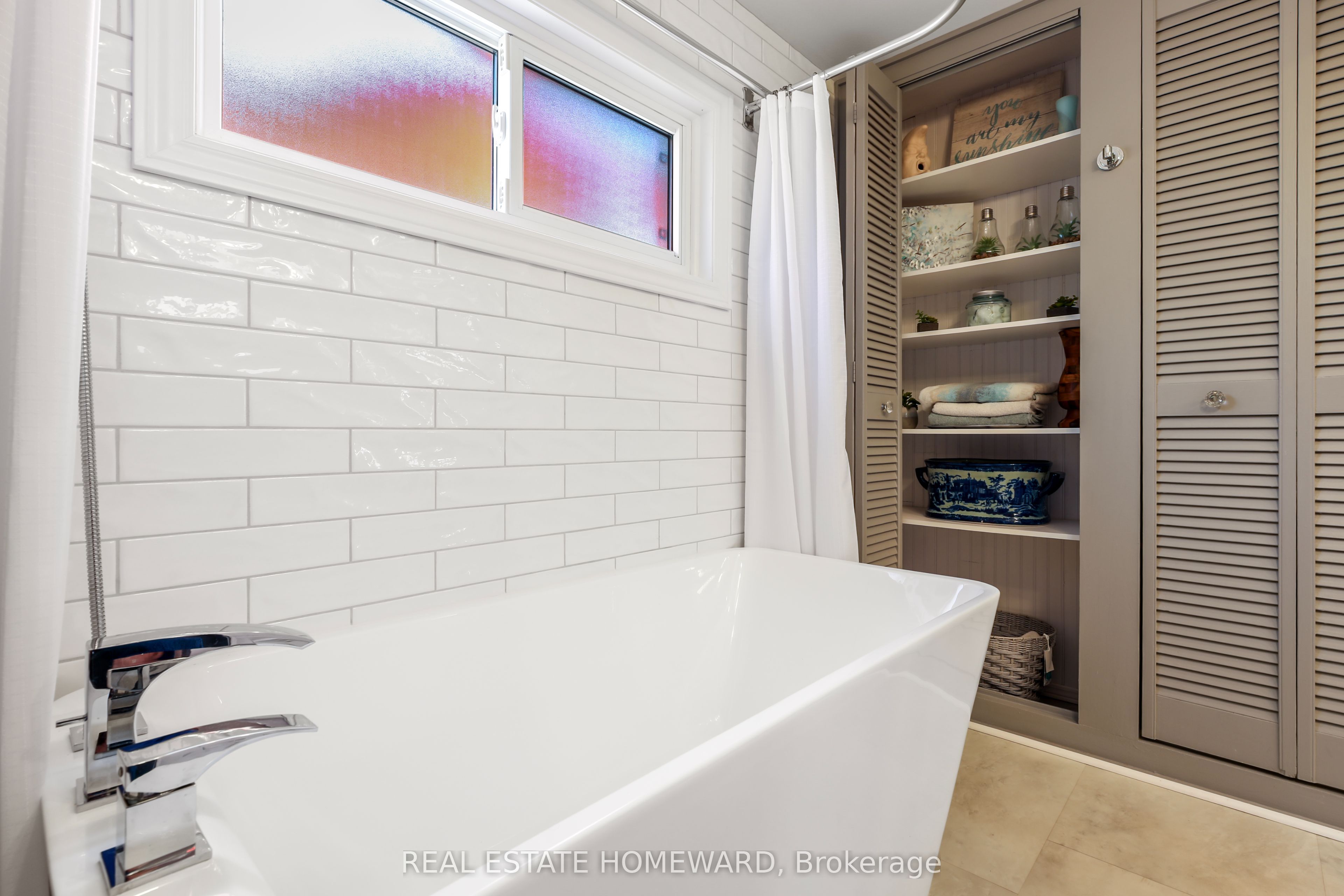113 Gibbons Street Property Photo 27