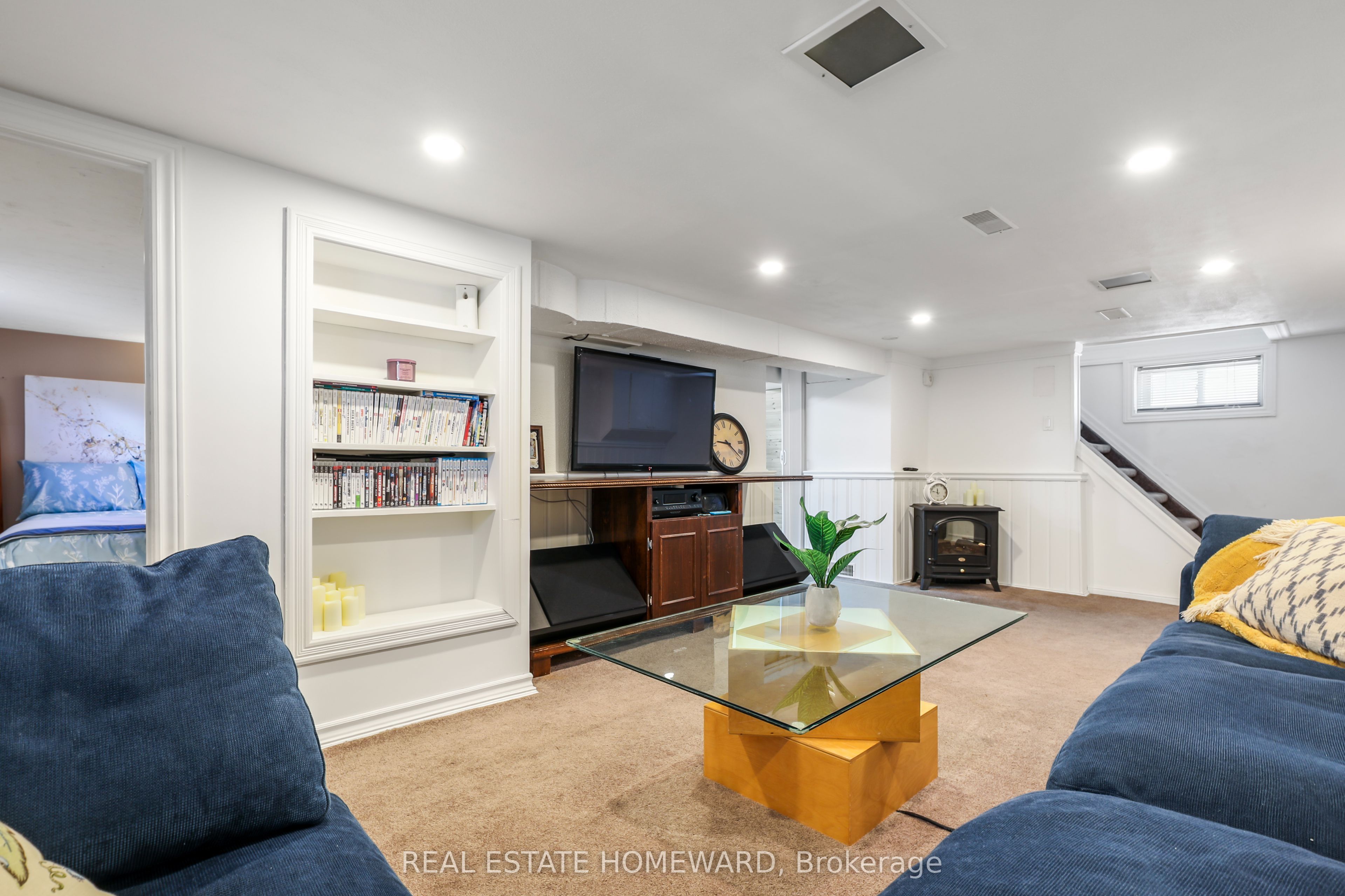 113 Gibbons Street Property Photo 31