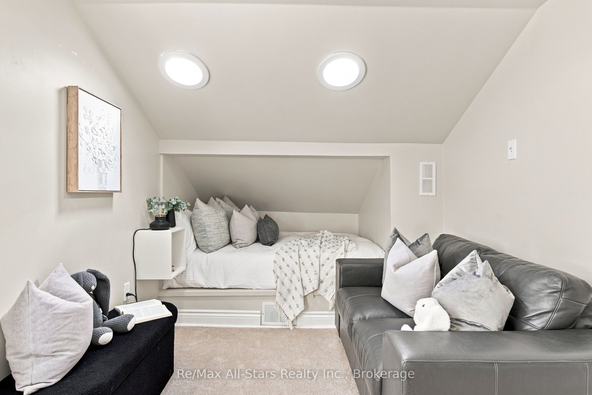 15238 Old Simcoe Road Property Photo 18