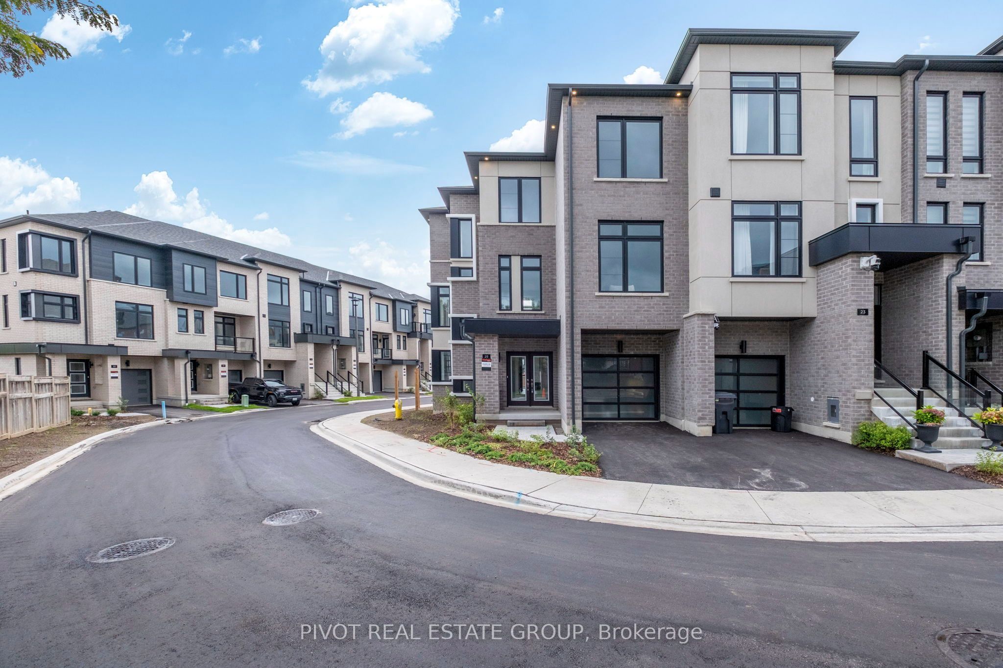 25 Observatory Way Property Photo 1
