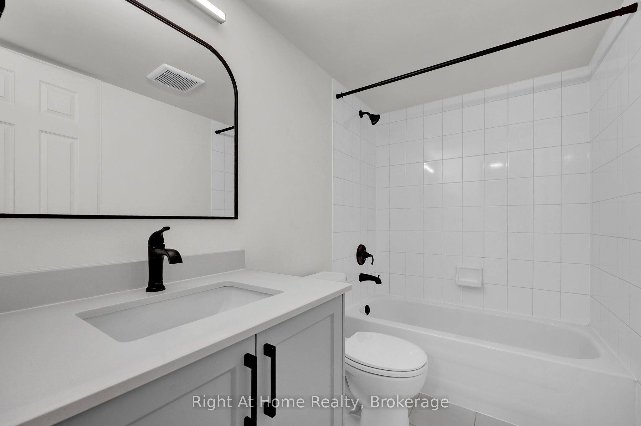 36 Petra Way 2 Property Photo 18
