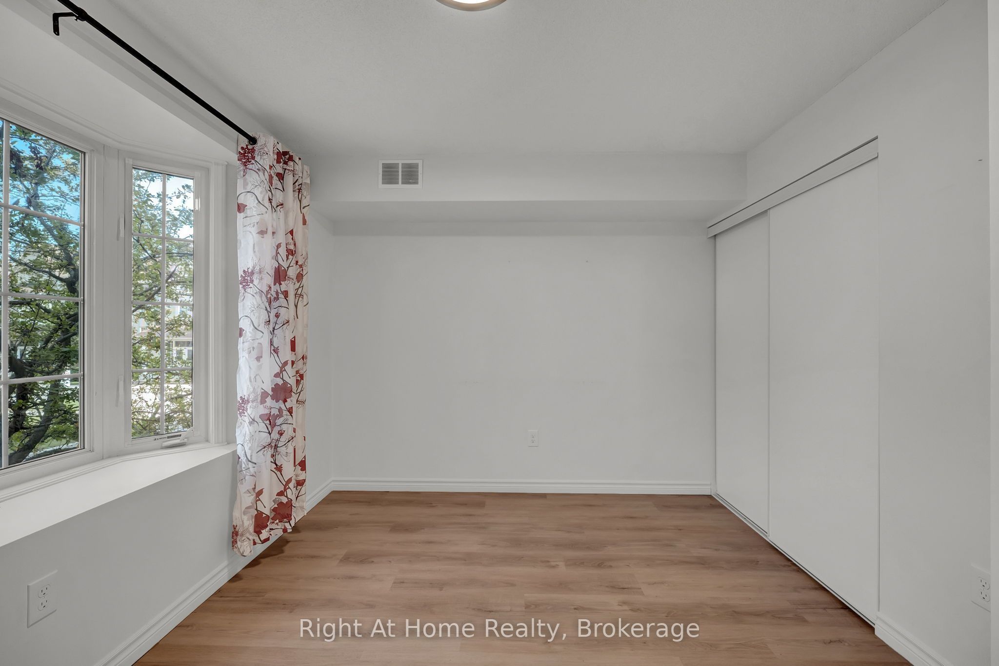 36 Petra Way 2 Property Photo 21