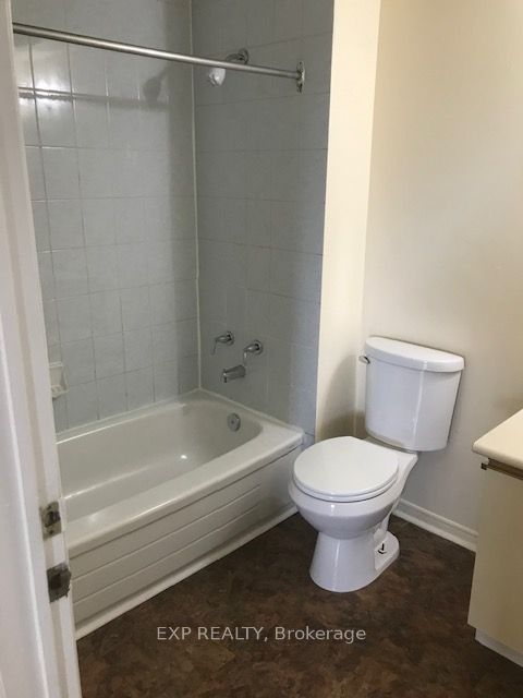 520 Bloor Street E 3 Property Photo 14