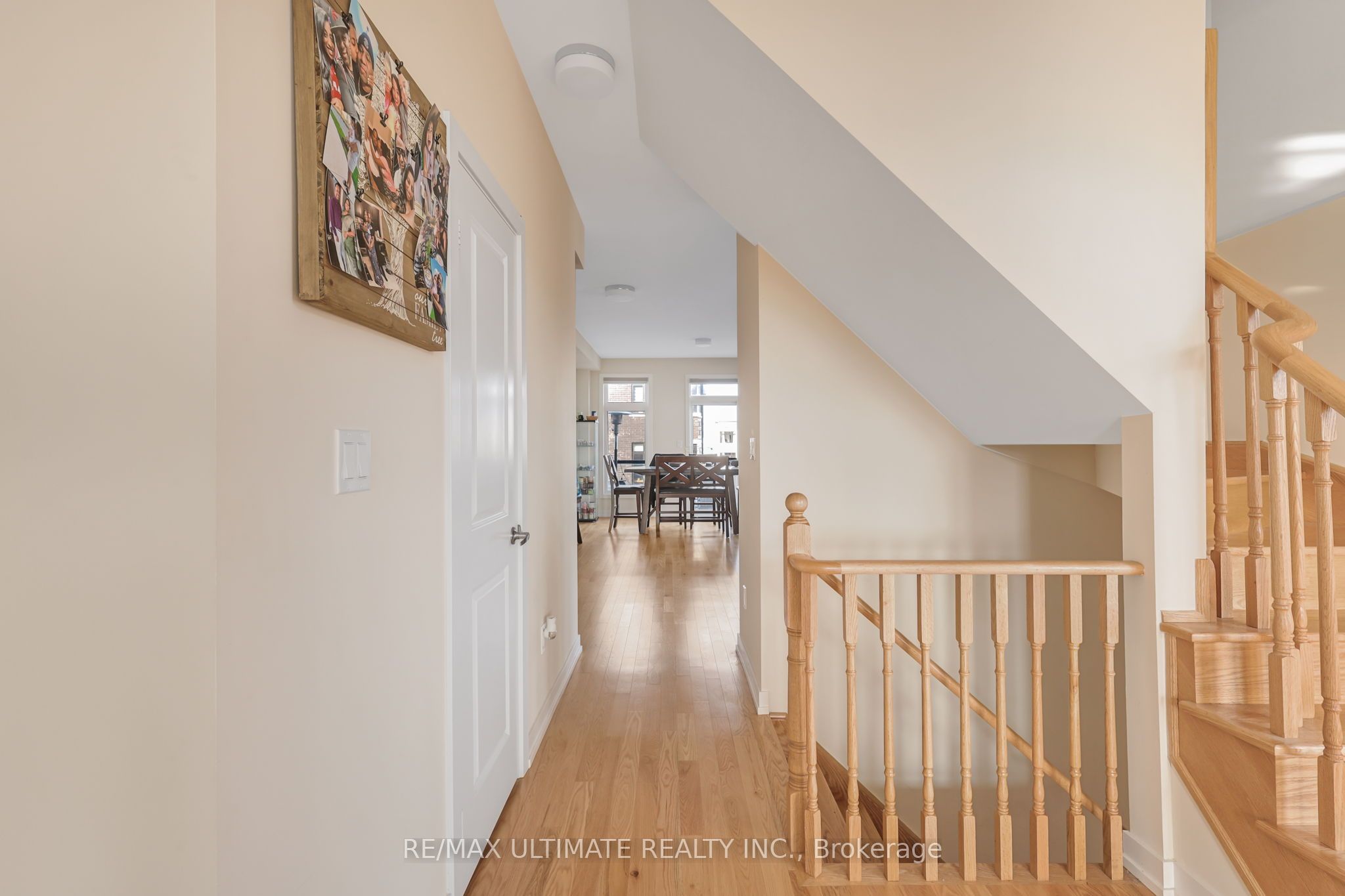 2632 Castlegate Crossing Drive Property Photo 9