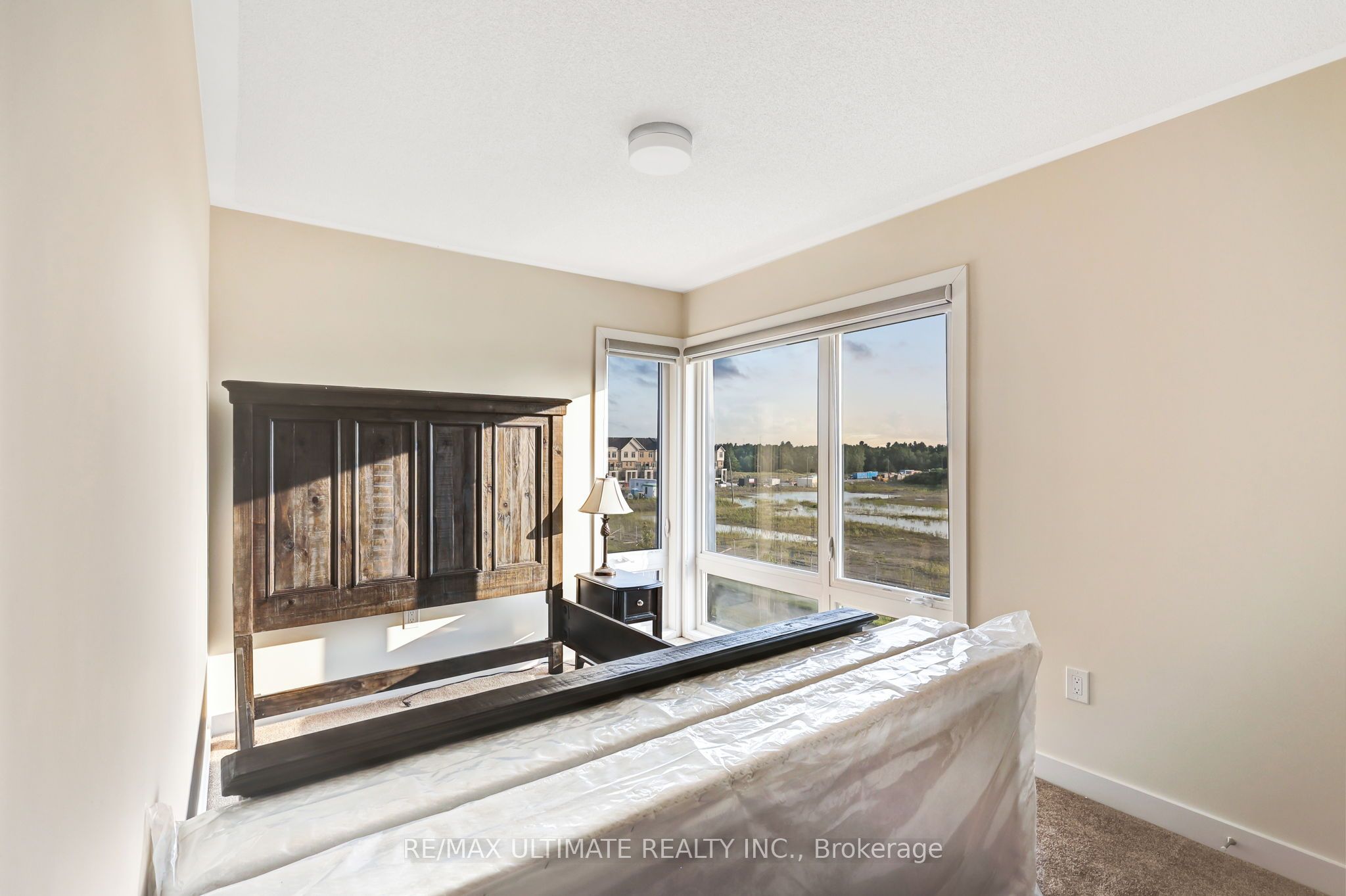 2632 Castlegate Crossing Drive Property Photo 17