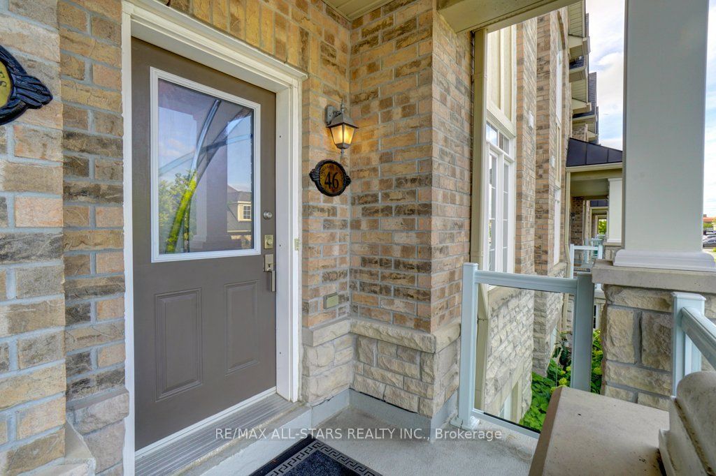 46 Lovegrove Lane 13 Property Photo 2