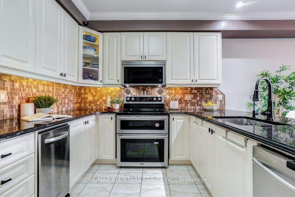 46 Lovegrove Lane 13 Property Photo 7