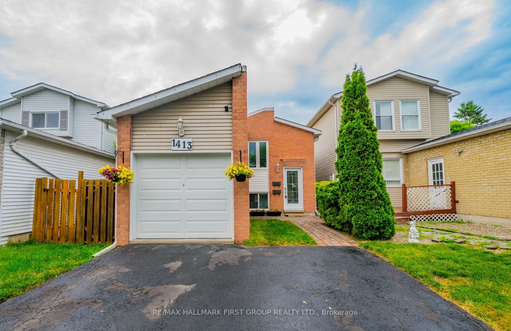 1413 Ritson Road S Lower Property Photo 1