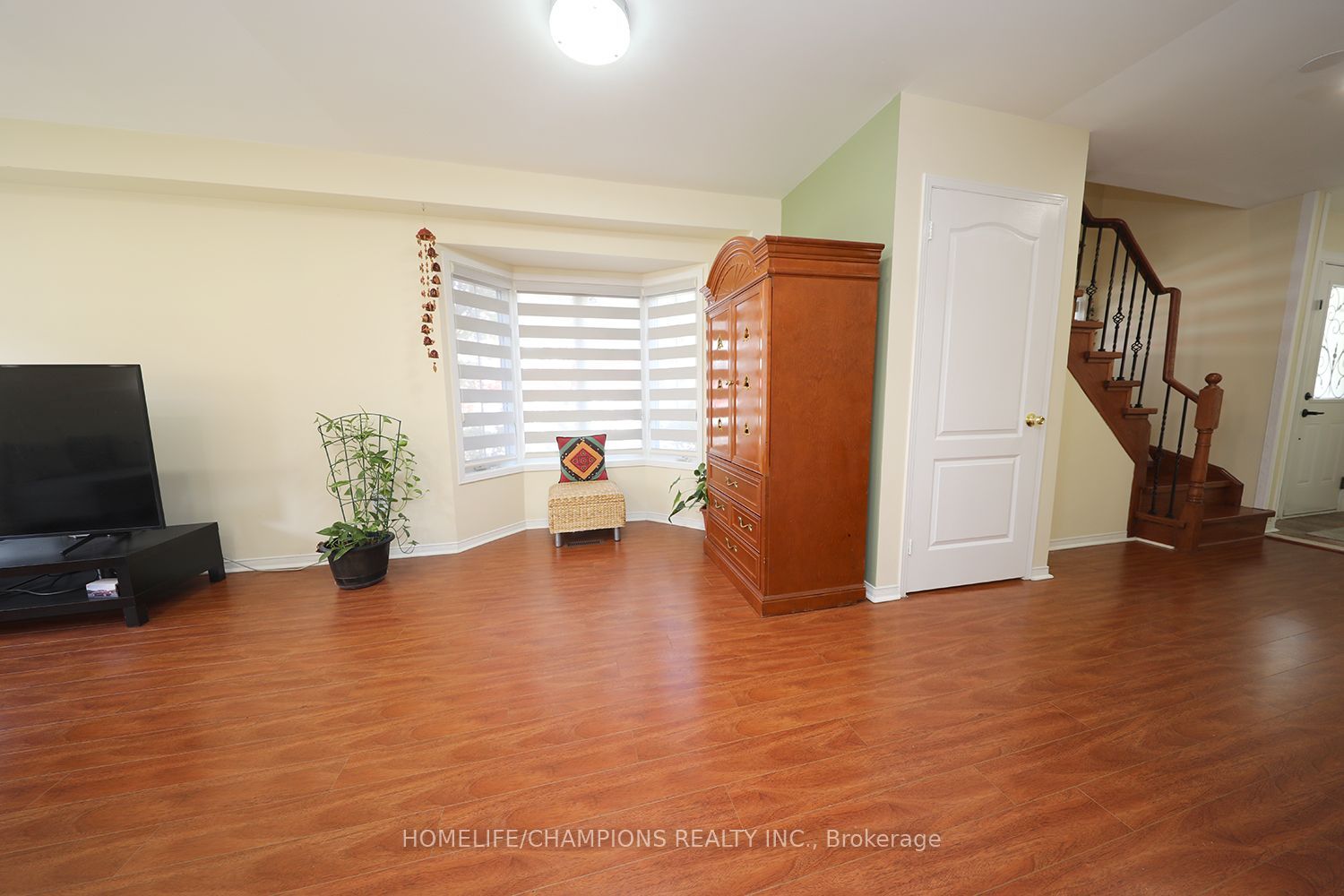 16 Echo Glen Road Property Photo 10