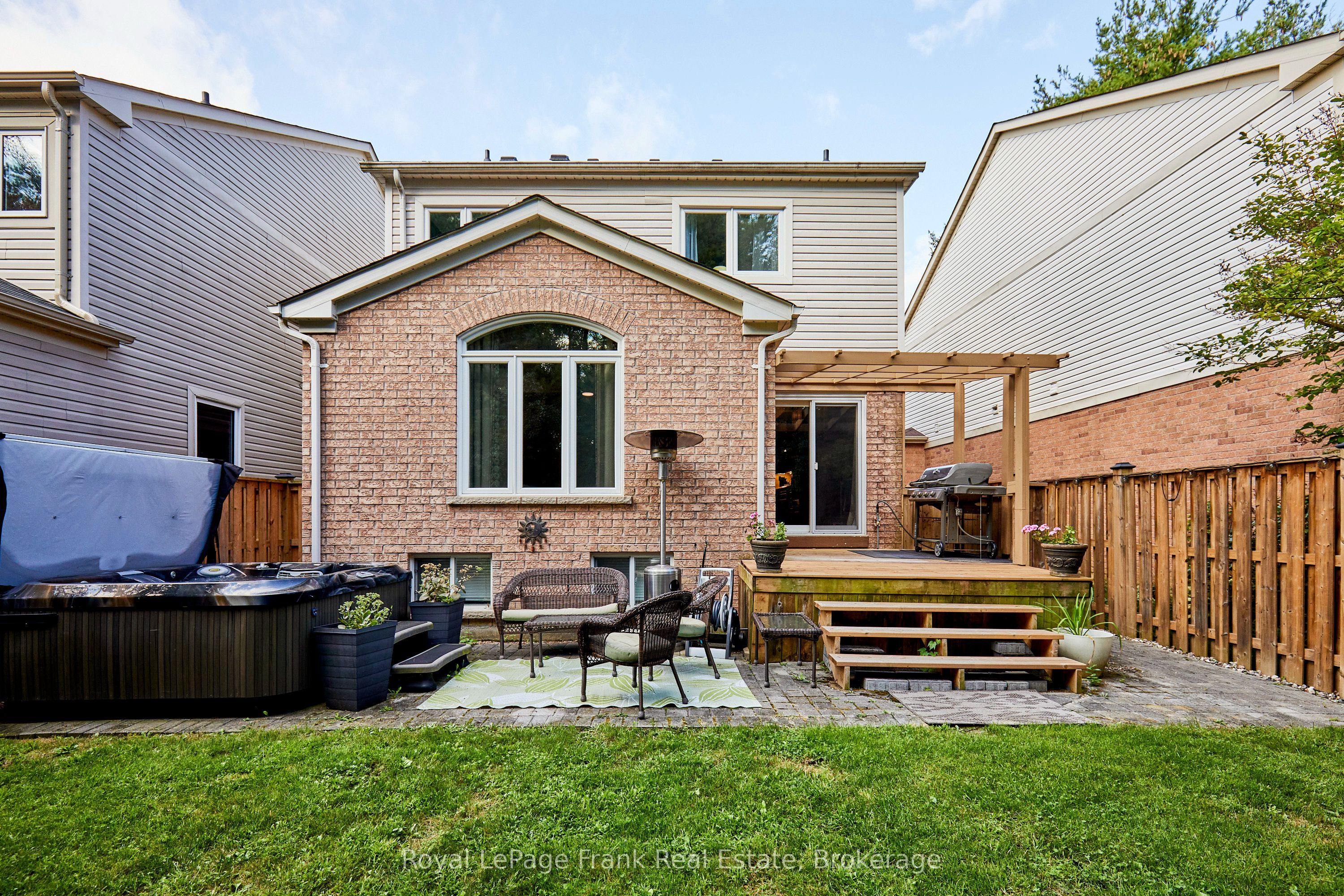 78 Beachgrove Crescent Property Photo 36