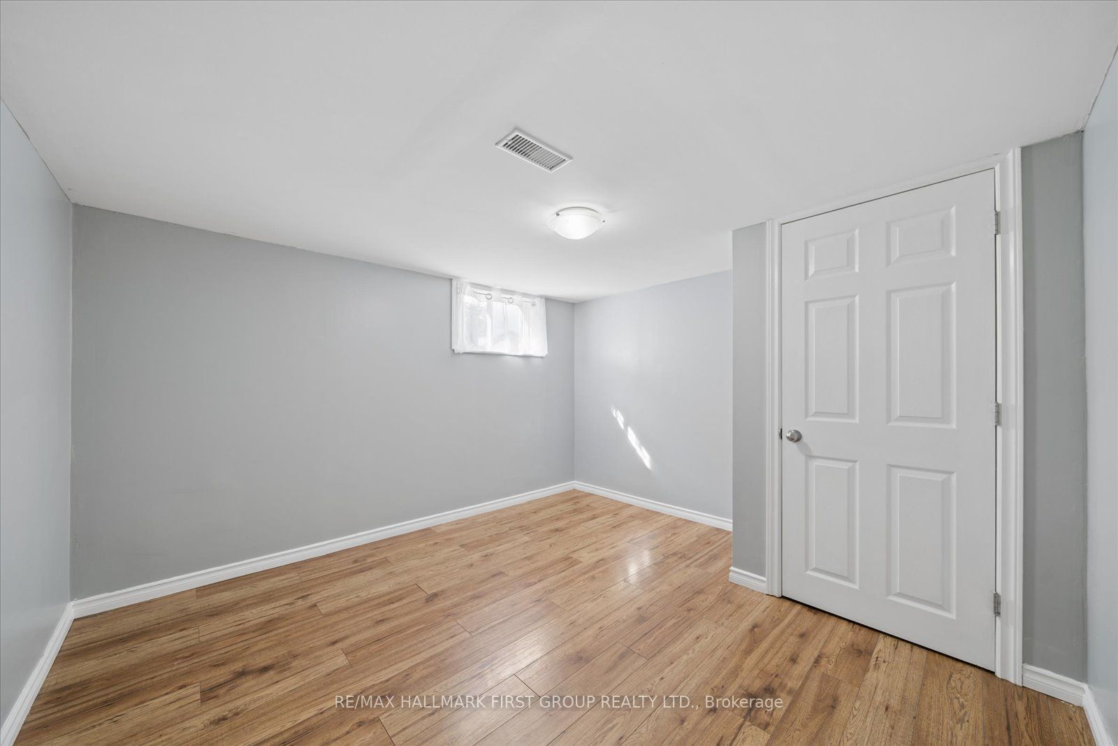 531 Harmony Road S Property Photo 13