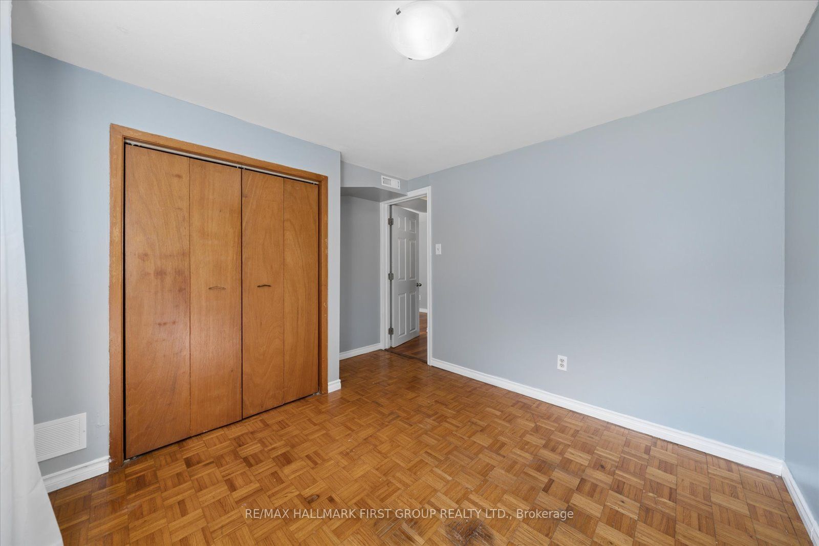 531 Harmony Road S Property Photo 17