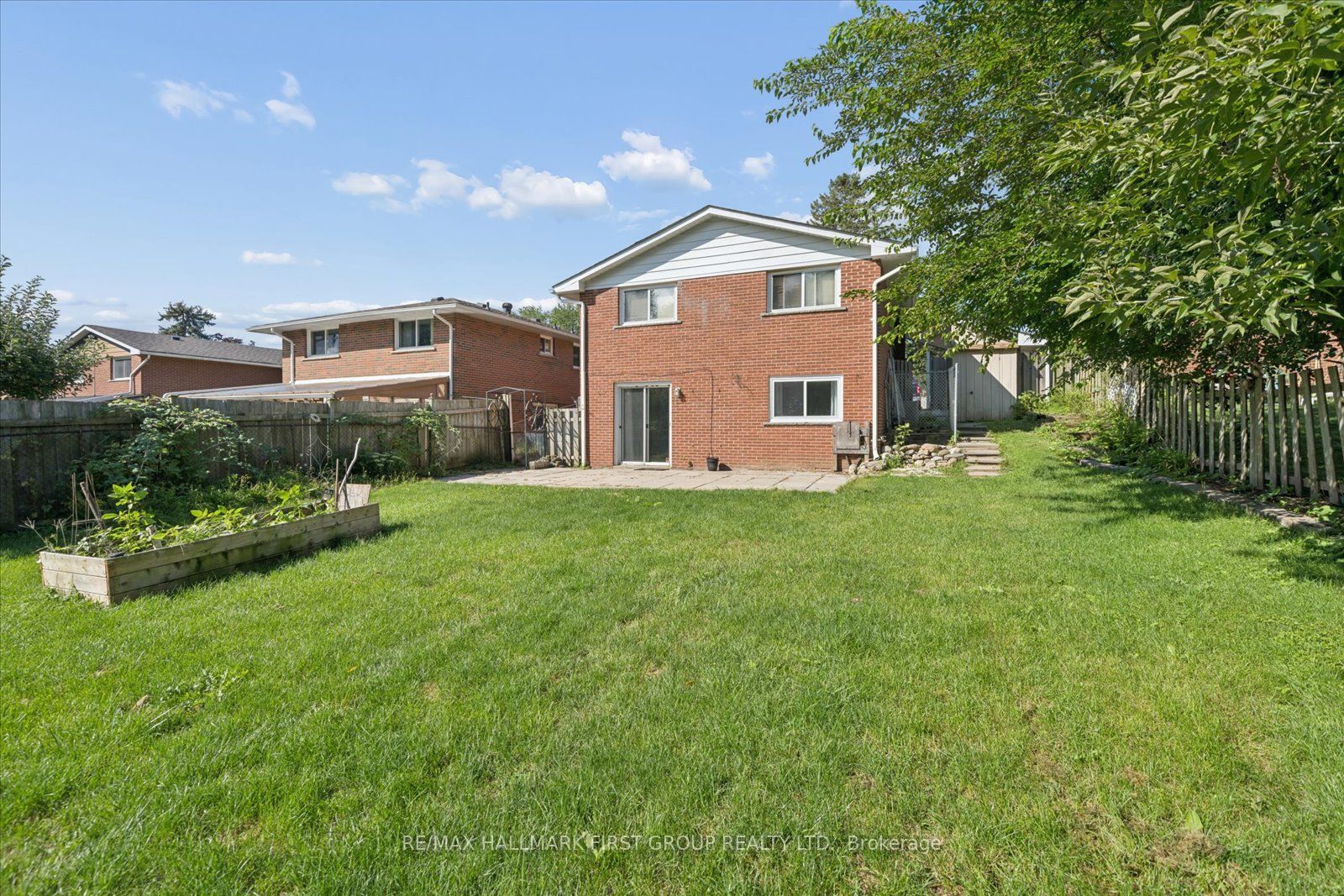 531 Harmony Road S Property Photo 19