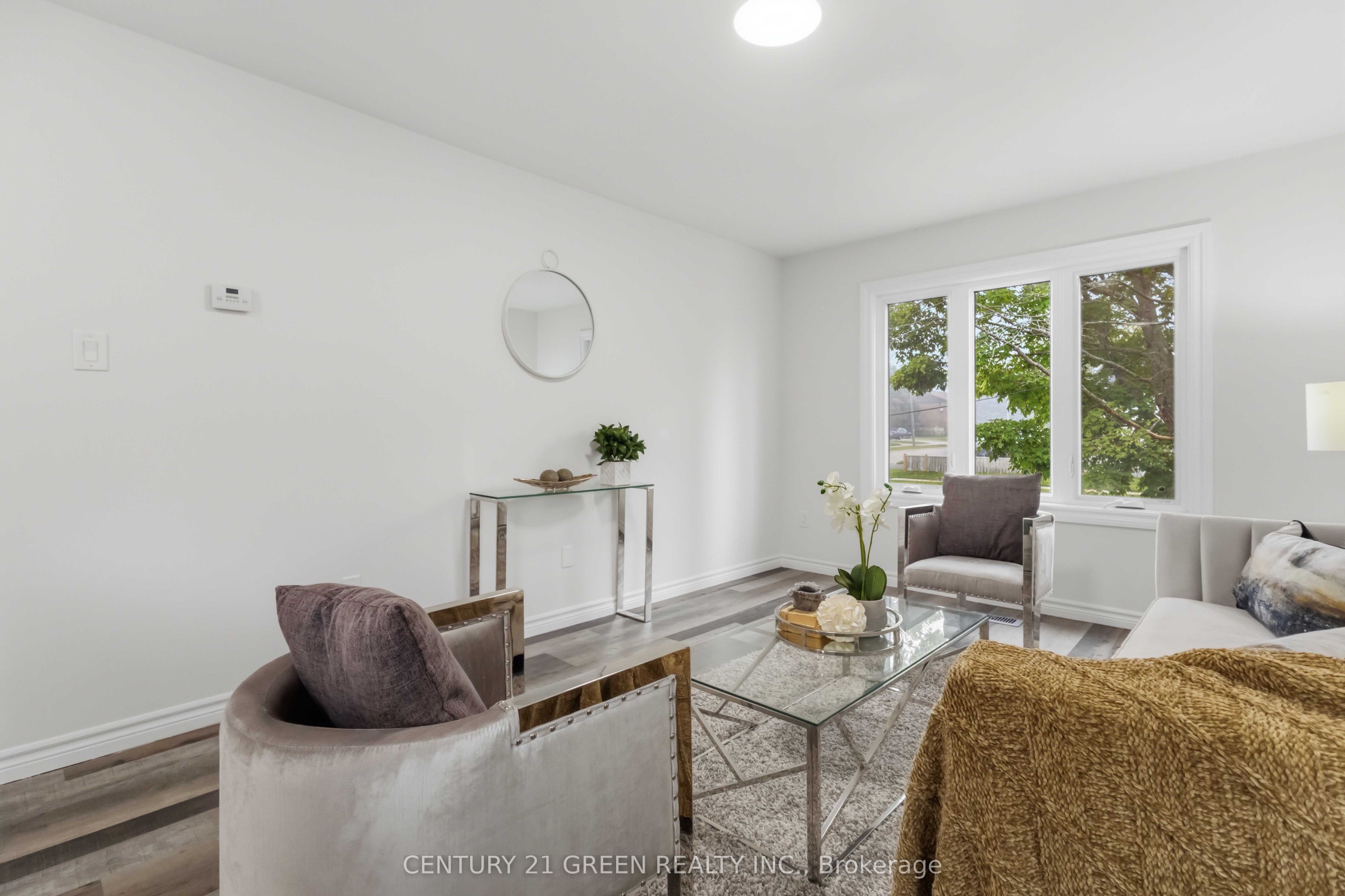 1469 Birchcliffe Court Property Photo 6