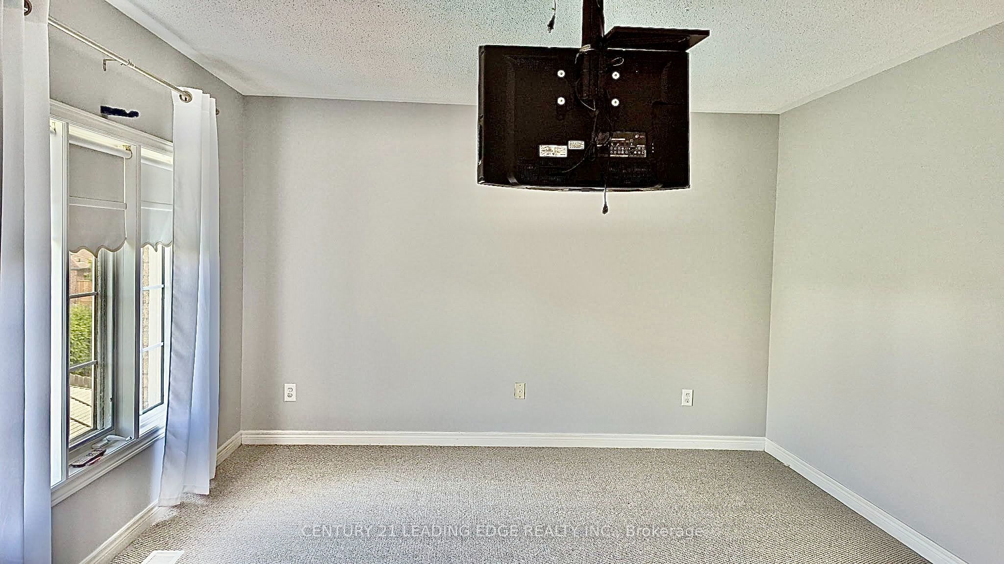 1 Castle Green Drive Property Photo 16