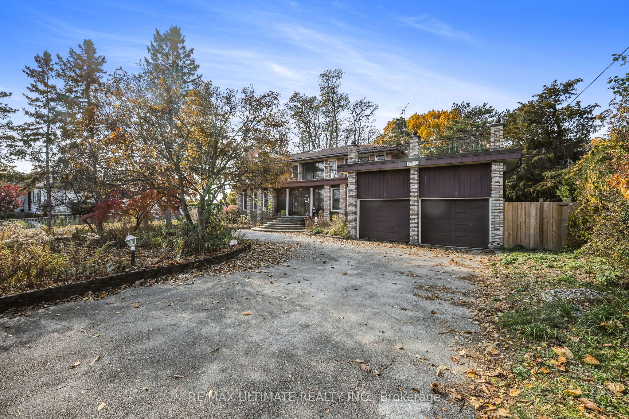 1010 Ritson Road N Property Photo 10