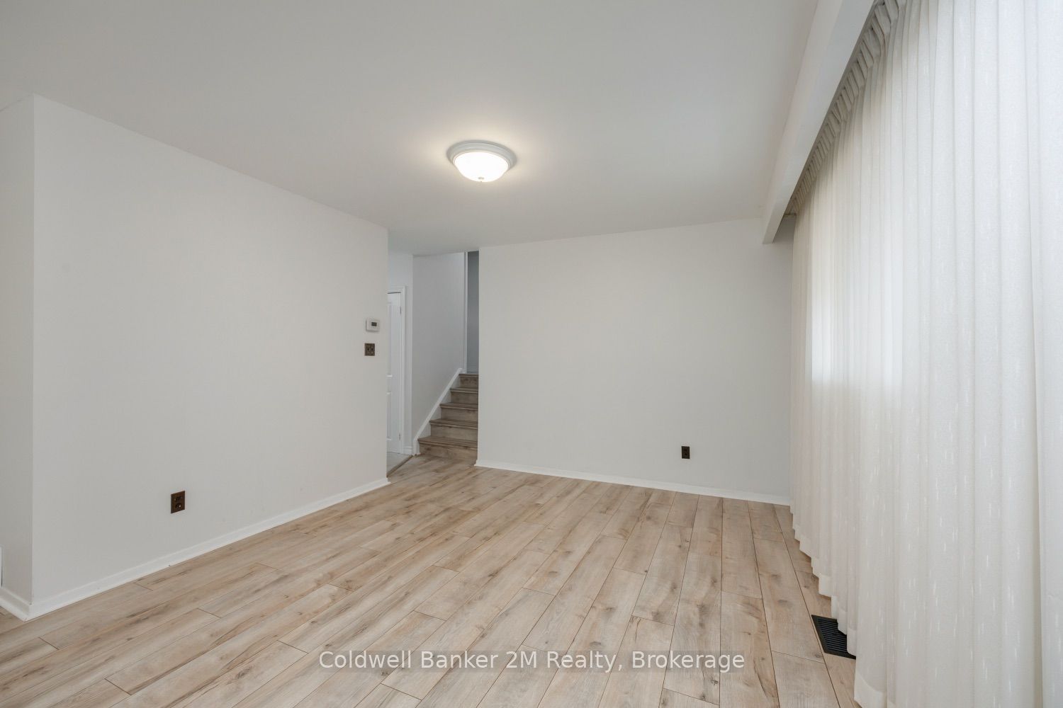 314 Inverness Drive Property Photo 10