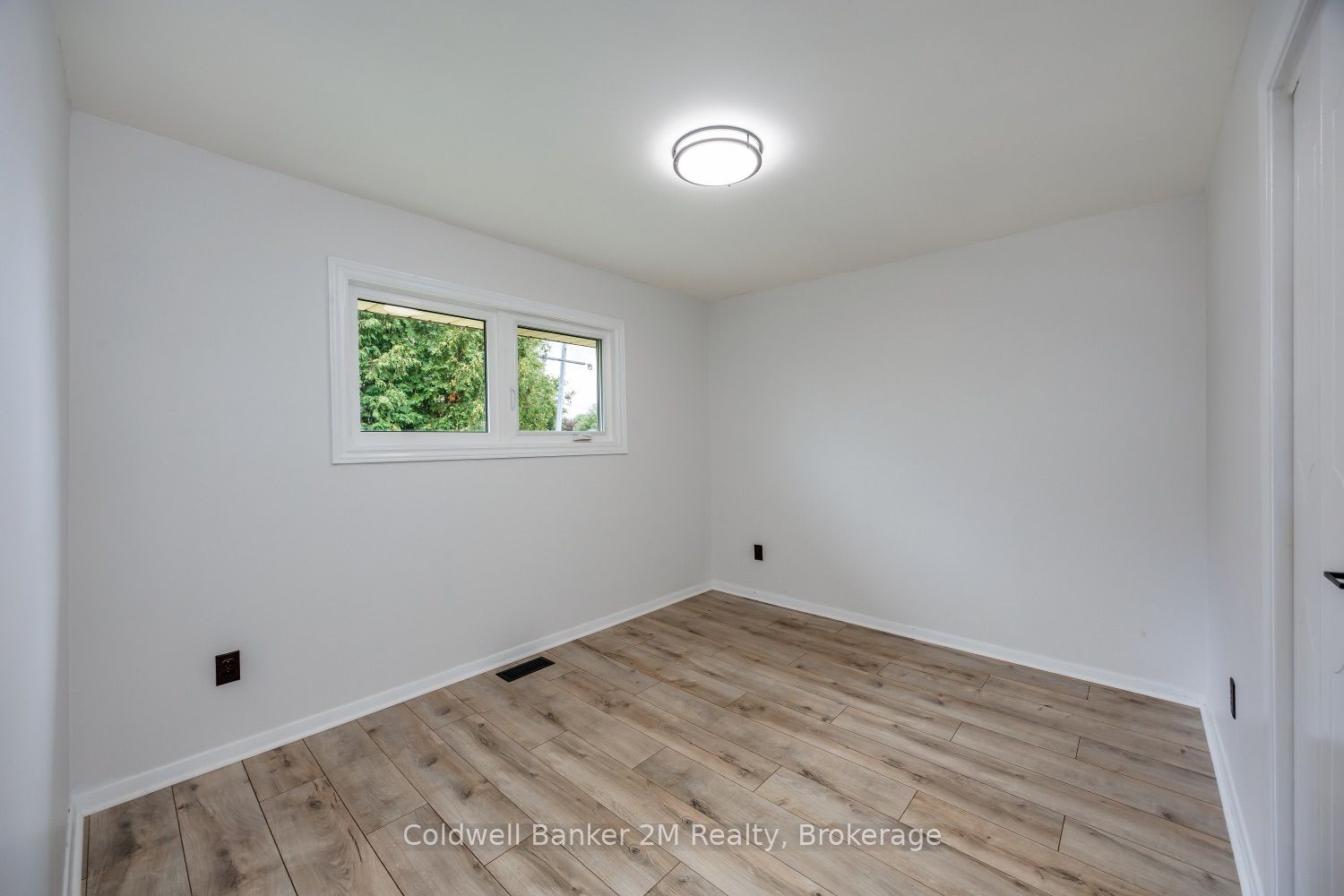 314 Inverness Drive Property Photo 17