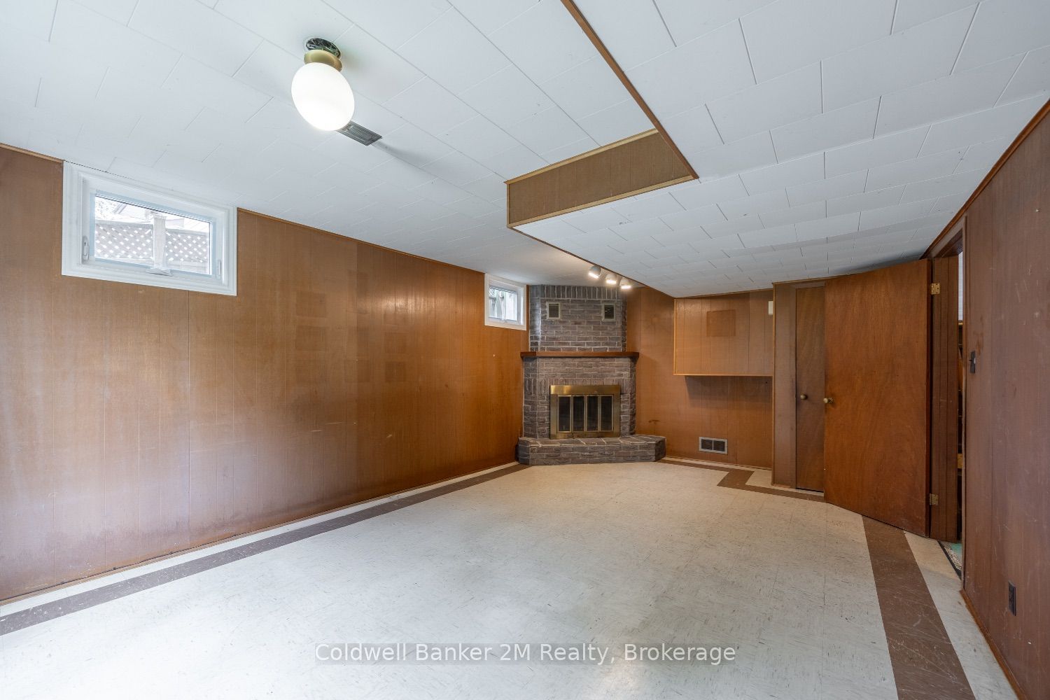 314 Inverness Drive Property Photo 28