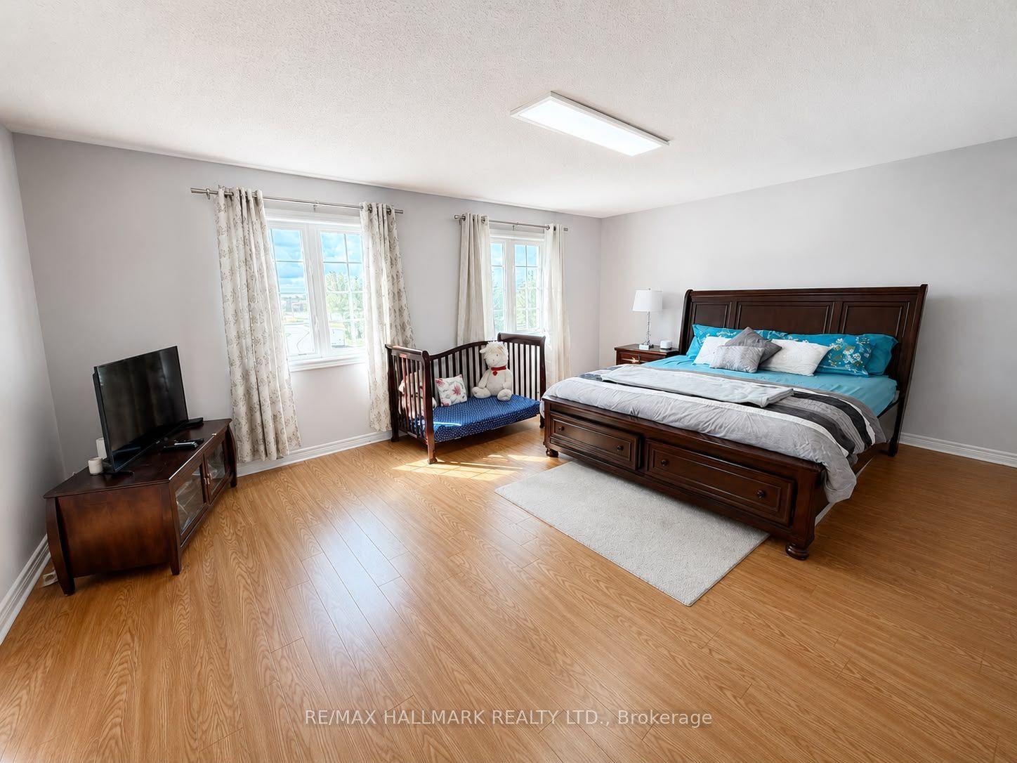 57 Treen Crescent Property Photo 11