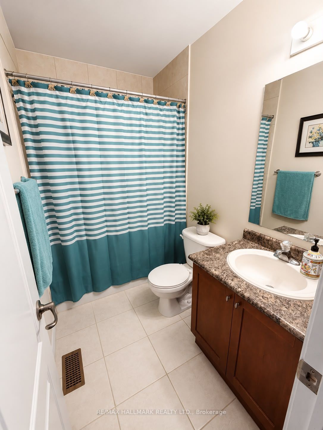 57 Treen Crescent Property Photo 15