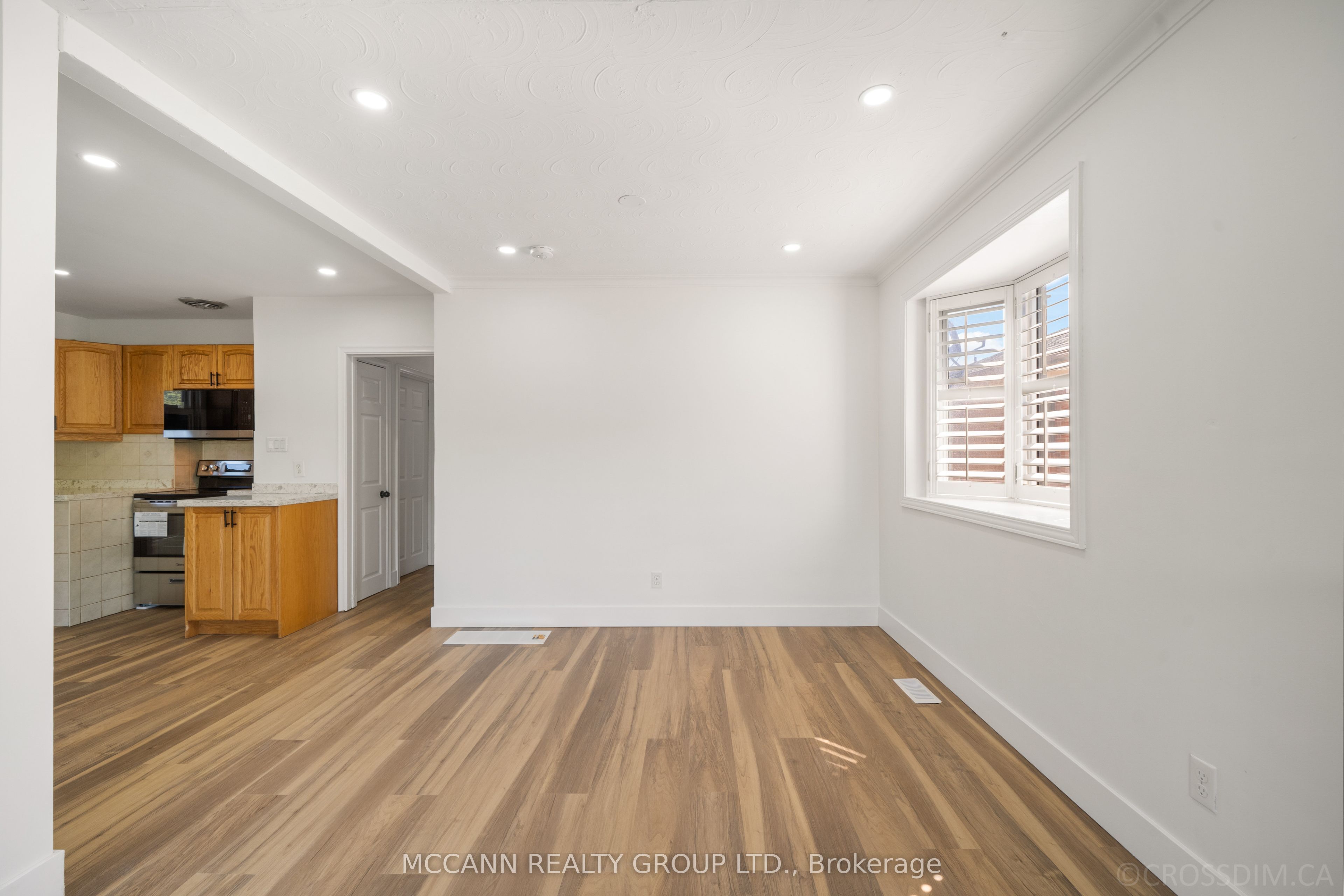 17 Barlow Road Property Photo 7