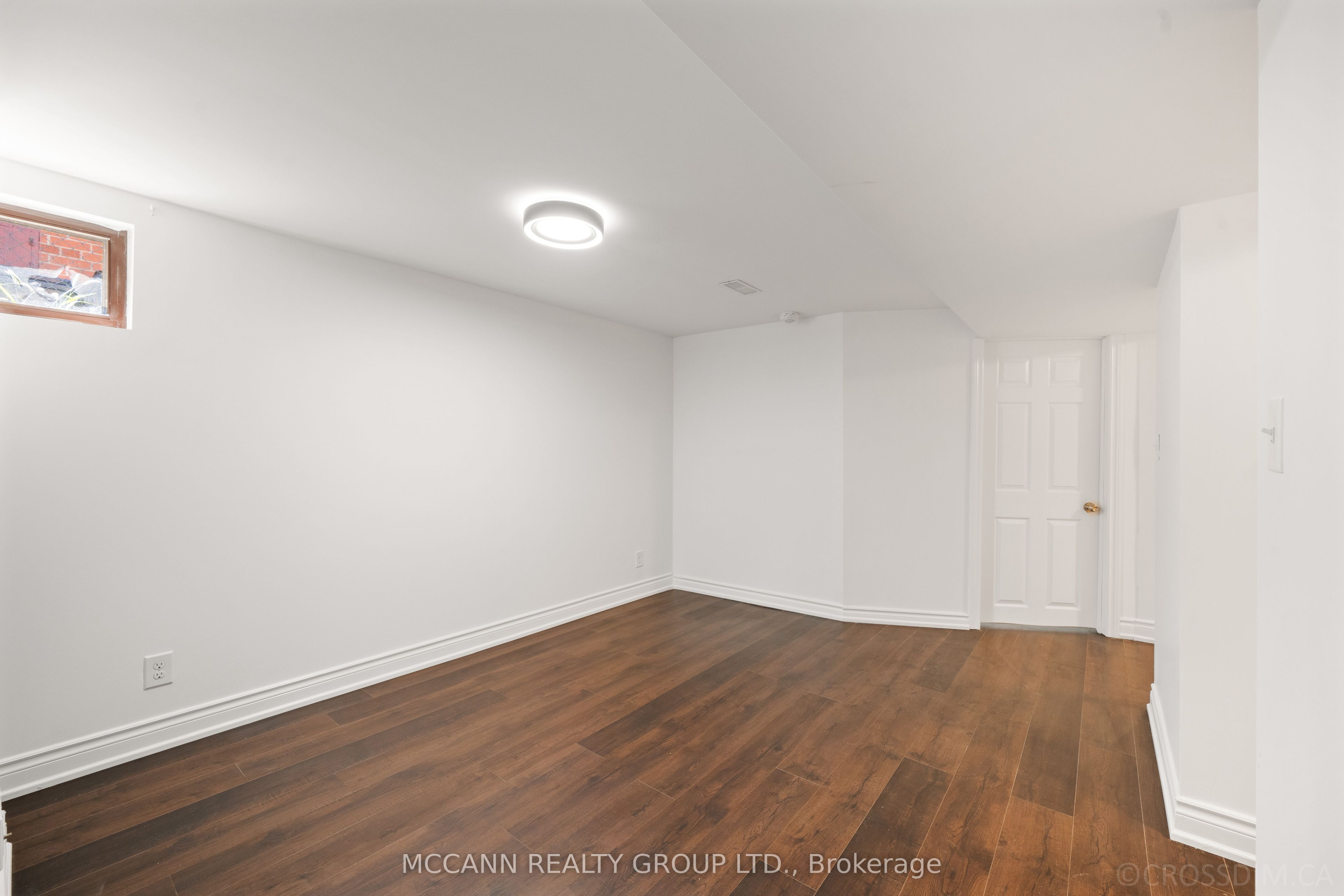 17 Barlow Road Property Photo 25