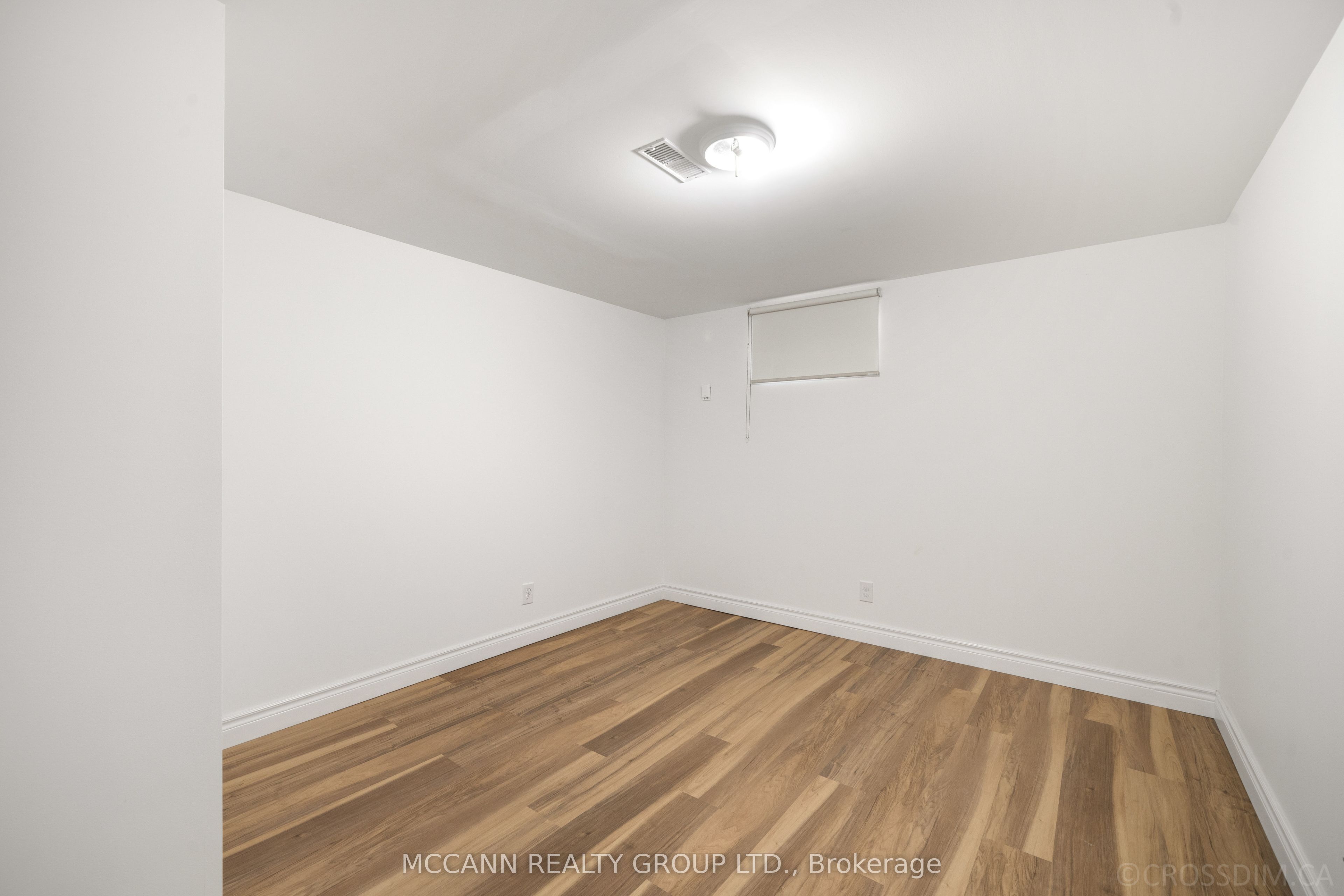 17 Barlow Road Property Photo 27