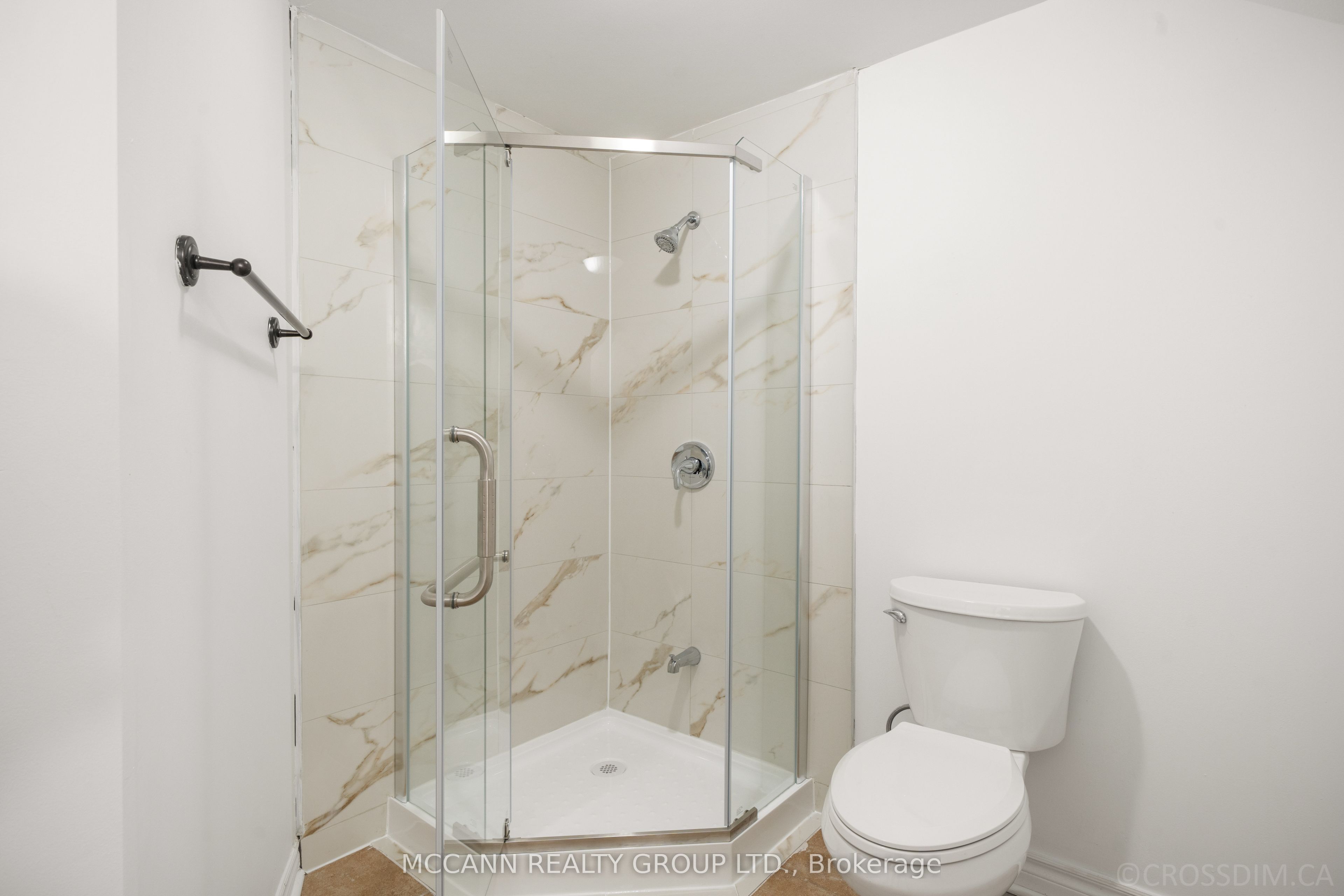 17 Barlow Road Property Photo 30
