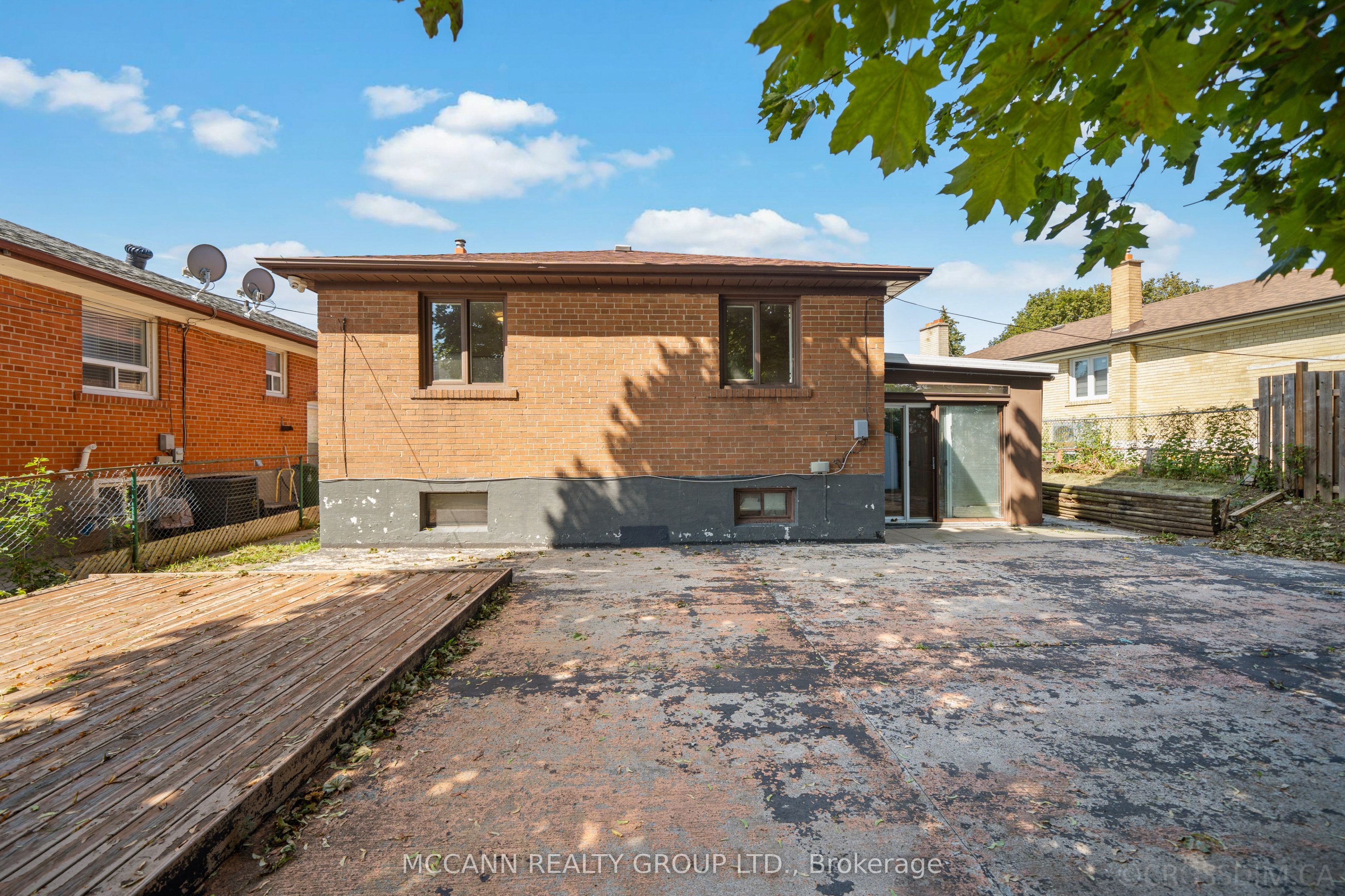 17 Barlow Road Property Photo 34