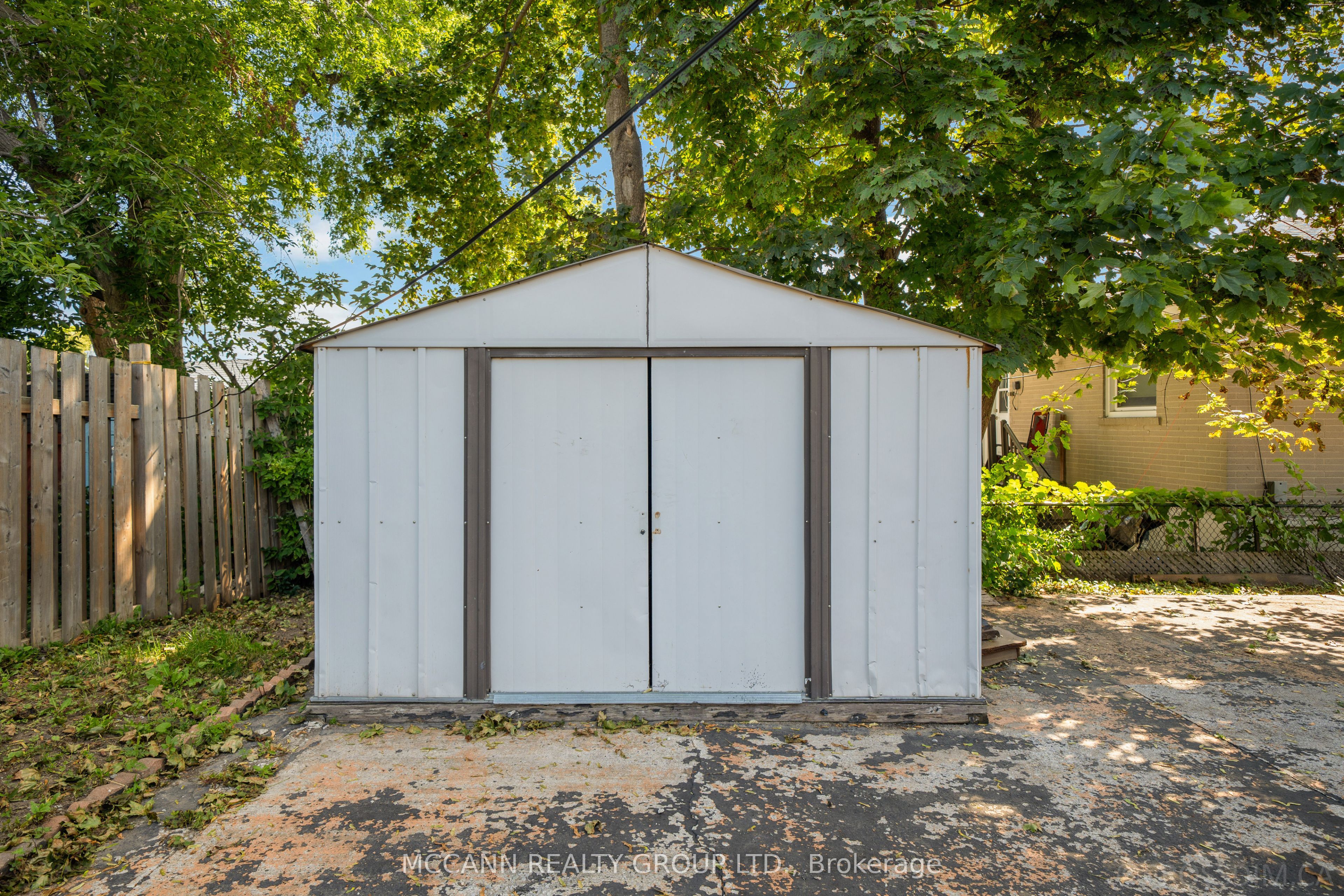 17 Barlow Road Property Photo 39