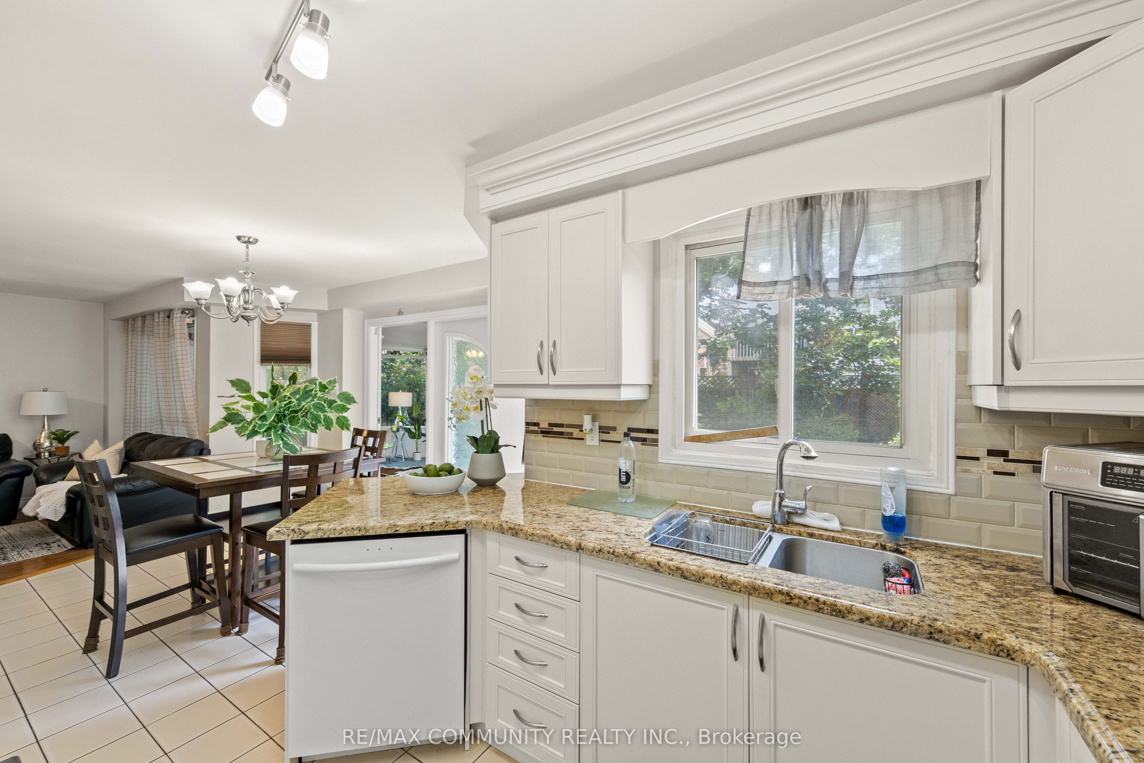5 Plowman Drive Property Photo 12