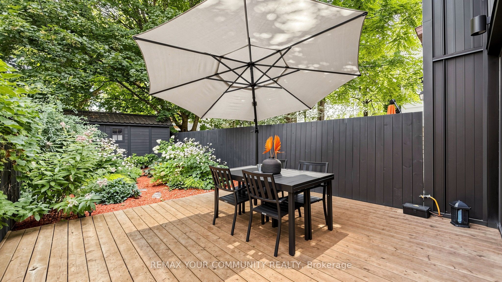 149 Jones Avenue N Property Photo 24