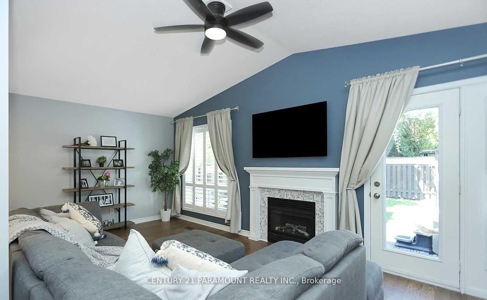 100 Fieldcrest Avenue Property Photo 16